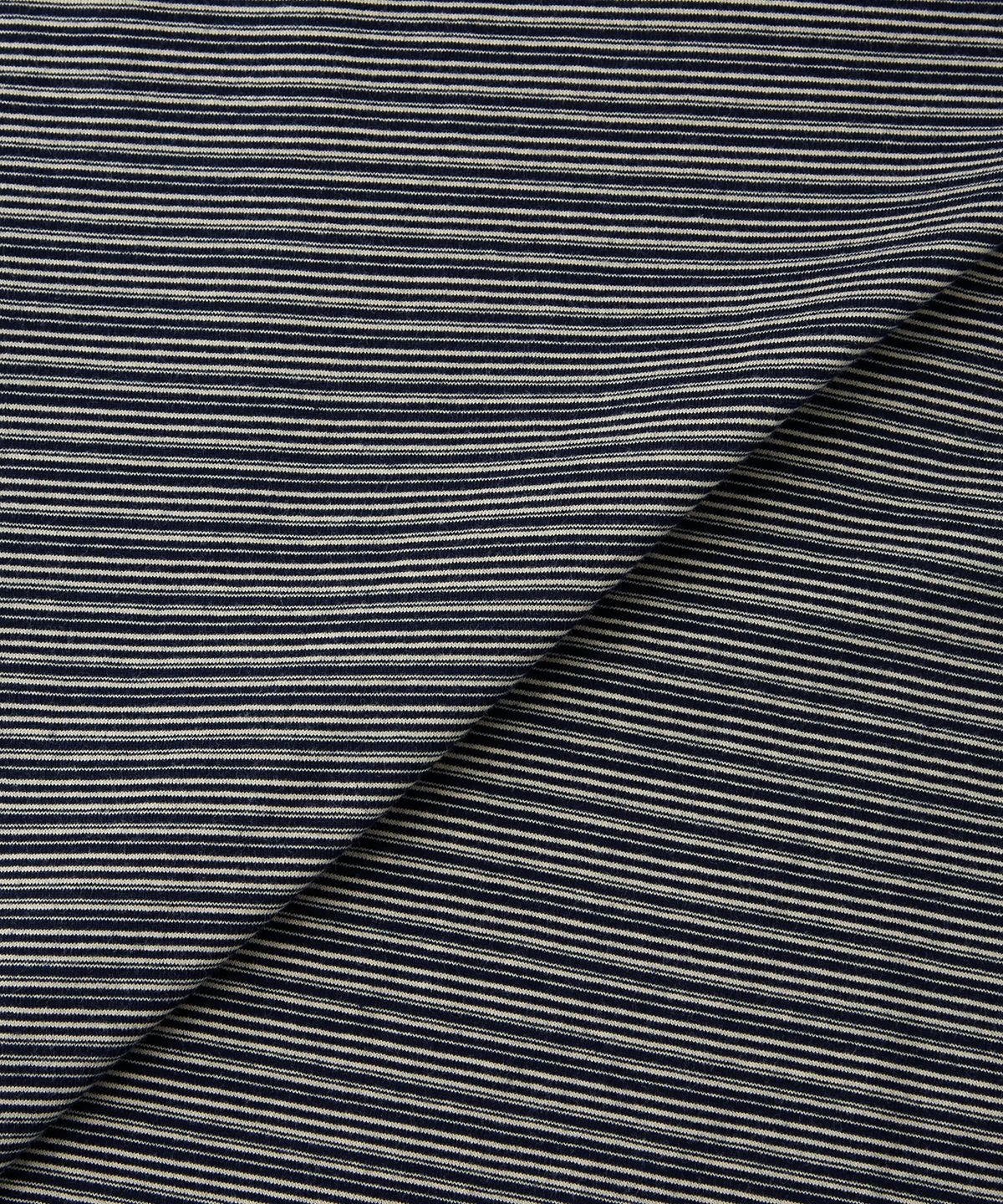 아웃스탠딩(OUTSTANDING) THIN STRIPE HALF SLEEVE TEE_NAVY/IVORY