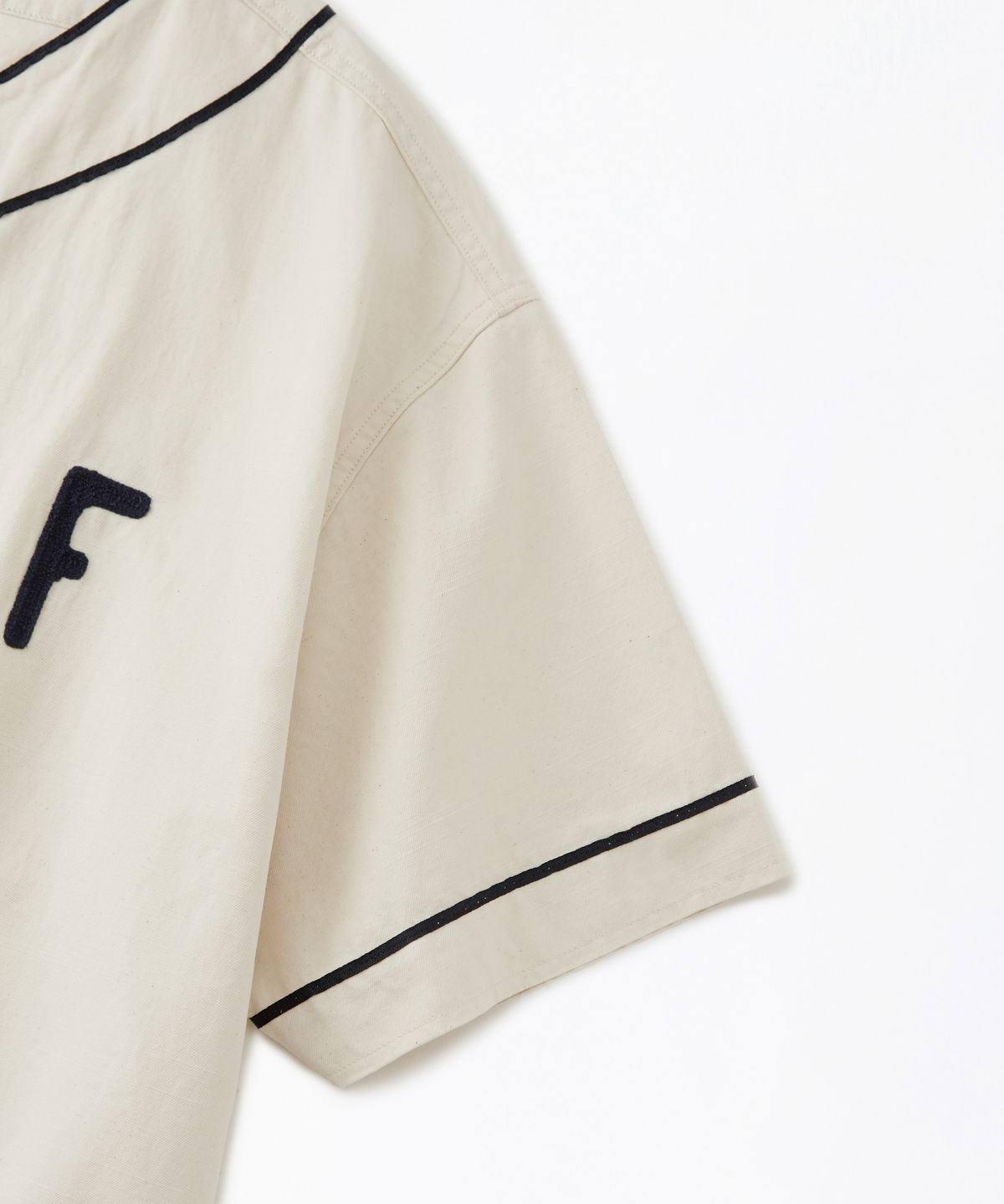 아웃스탠딩(OUTSTANDING) VINTAGE BASEBALL HALF SHIRT_IVORY