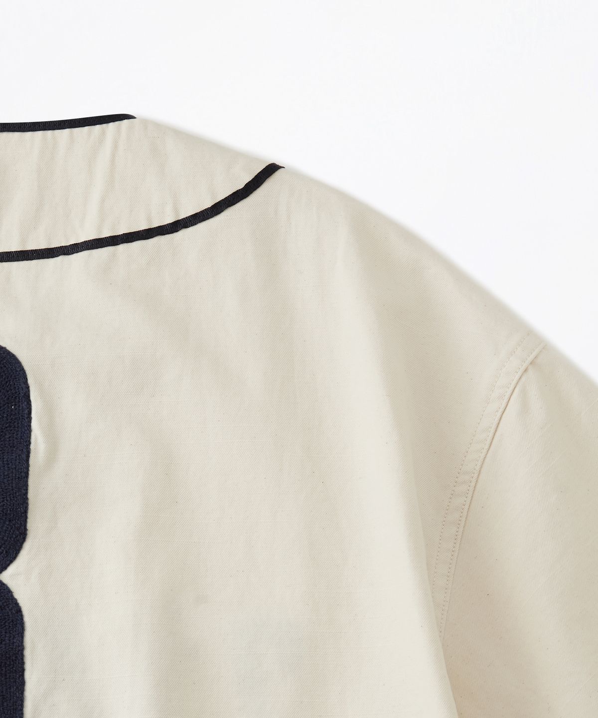 아웃스탠딩(OUTSTANDING) VINTAGE BASEBALL HALF SHIRT_IVORY