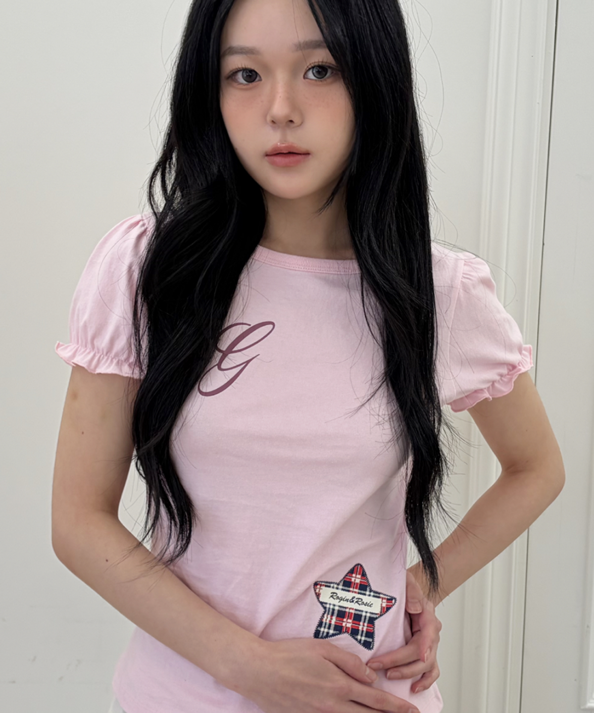 로긴 앤 로지(ROGIN N ROSIE) RG Lettering Check Star T-shirt babypink