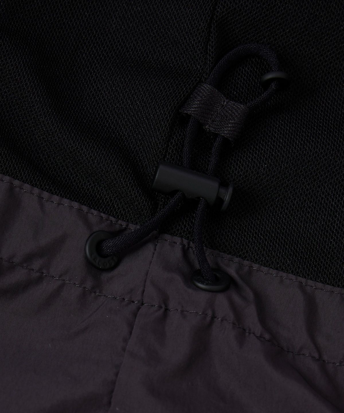 라코스테(LACOSTE) 여성 카라넥 볼륨 실루엣 점퍼 BF804E-56G 031