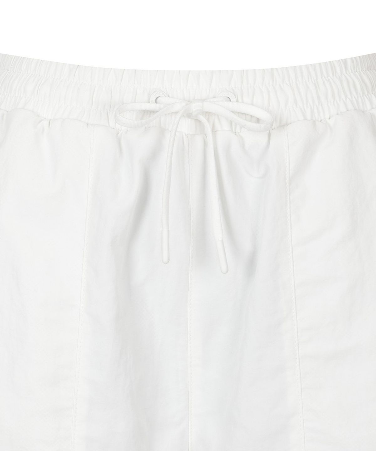 디스커버리 익스페디션(DISCOVERY EXPEDITION) 여성 에센셜 타슬란 보드숏 (WHITE)