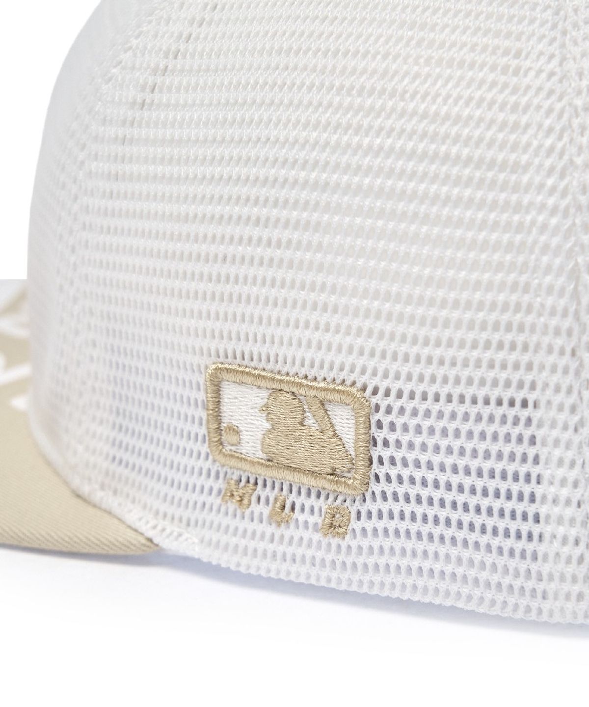 엠엘비 키즈(MLB KIDS) 메가베어프렌즈 올메쉬 스냅백 BOS (Beige)