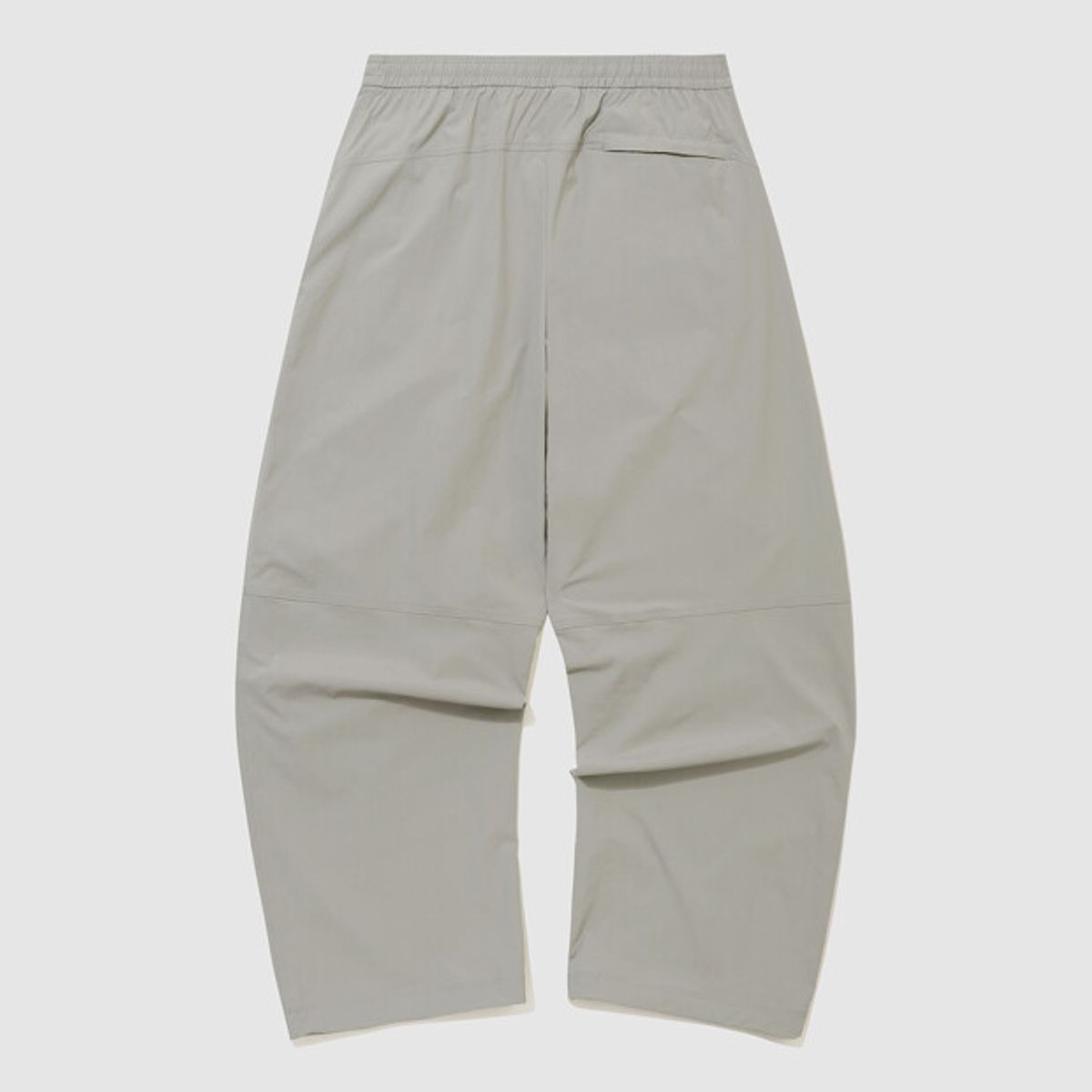 엄브로(UMBRO) 파라슈트 핀턱 2WAY 와이드 팬츠 그레이 UR223CPT51