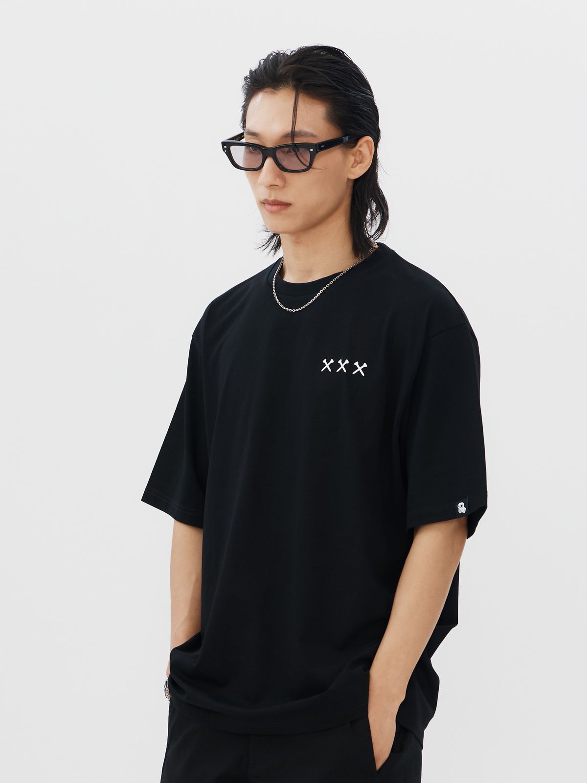 제이미웨스트(JAMIE WEST) 초월 워시드 티셔츠 (블랙)