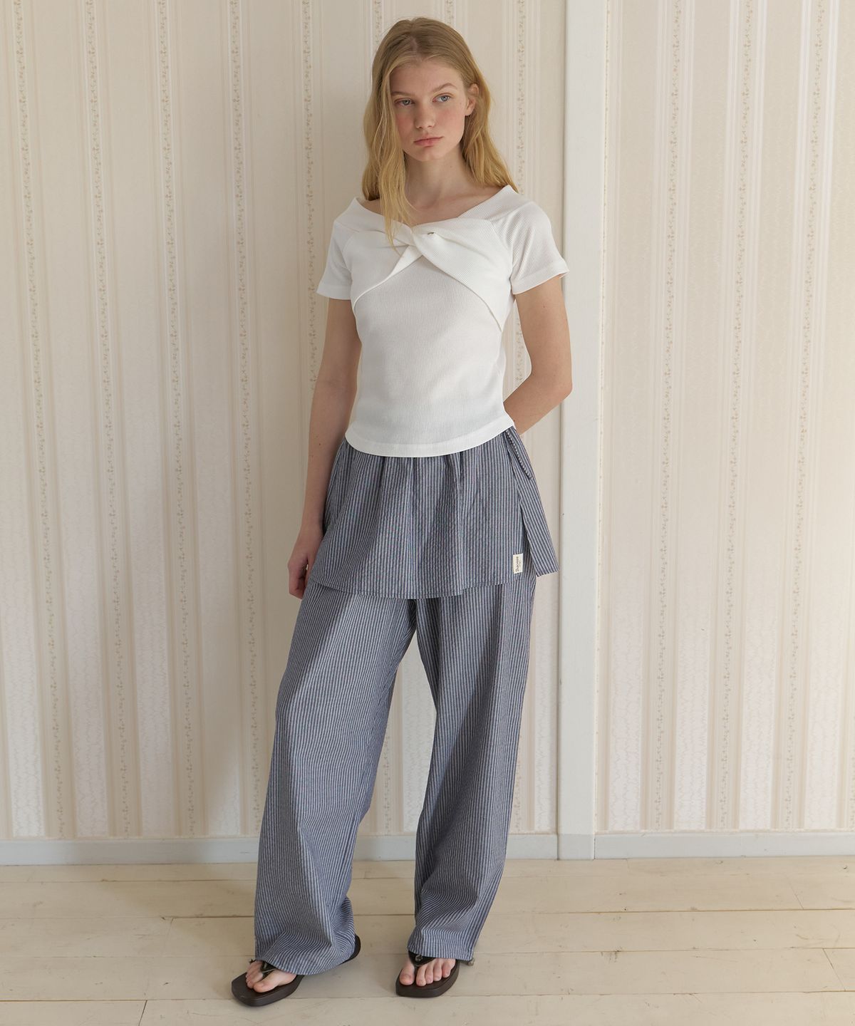 어몽(AMONG) A SKIRT LAYERED STRING PANTS_NAVY