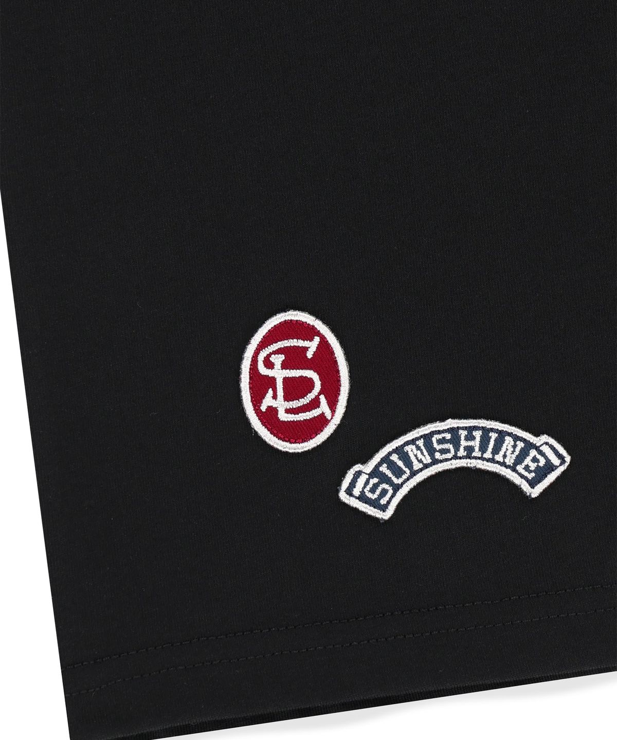 썬러브투어(SUNLOVETOUR) Multi Patch Ringer Tee Black