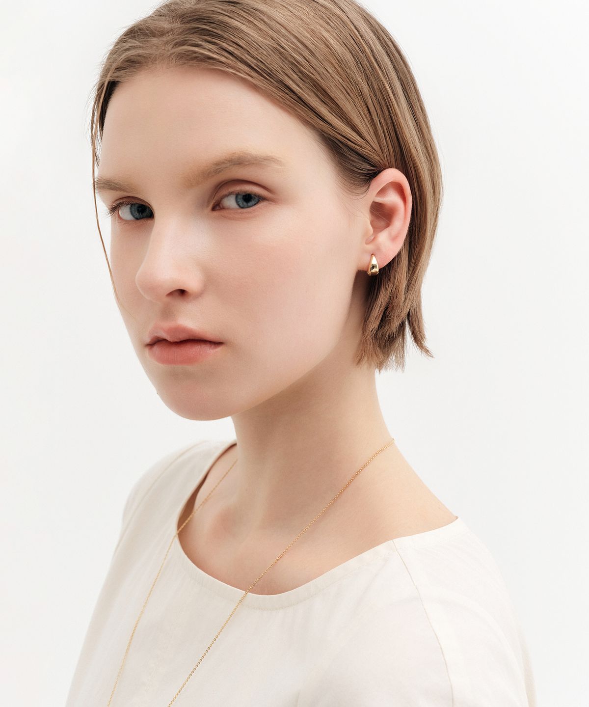 룩캐스트(LOOKAST) 조이 미니 링 이어링 / JOE MINI RING EARRING_2colors