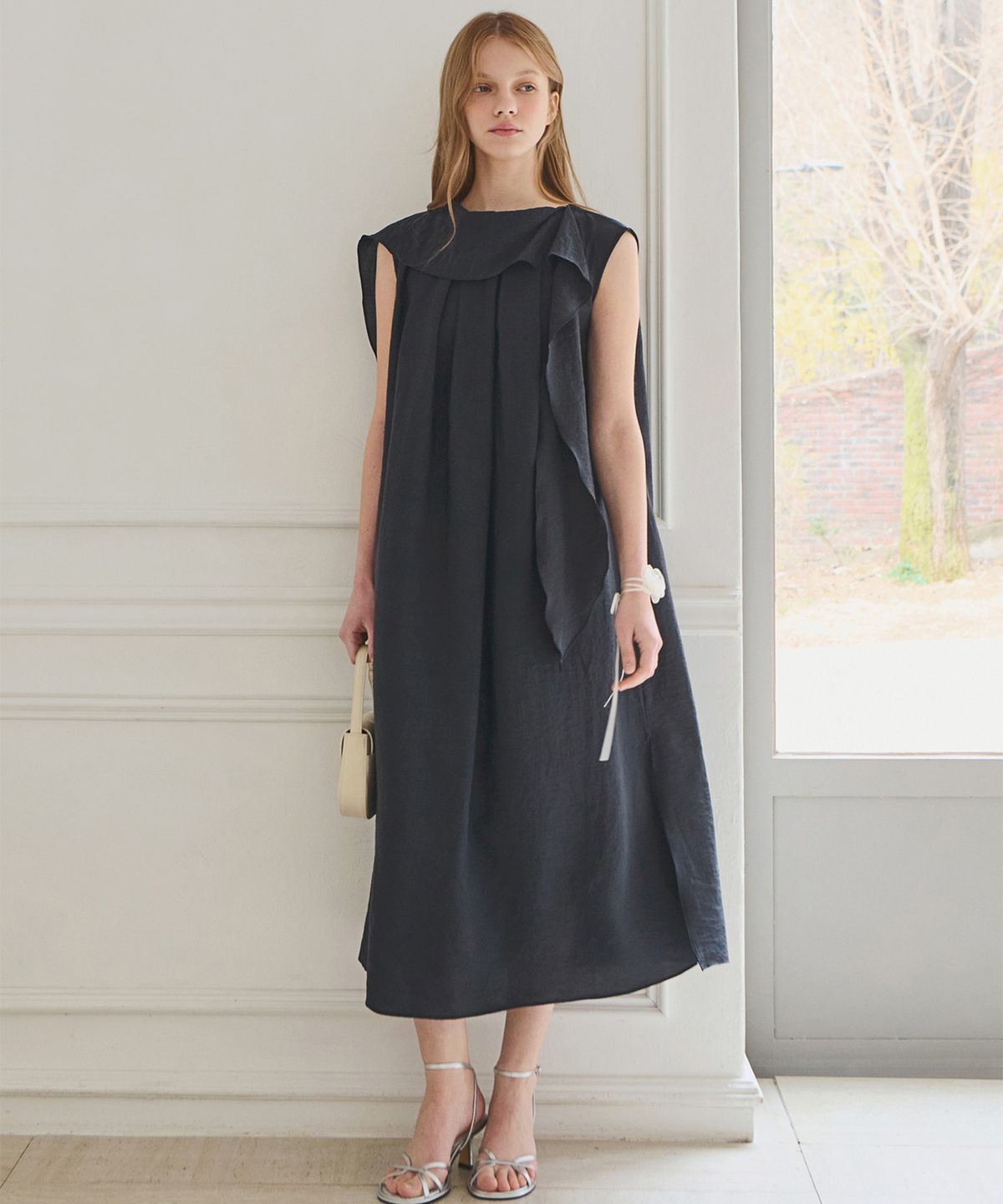 슬로우롤리(SLOWLOLLI) Drape layered sleeveless dress_2 Colors