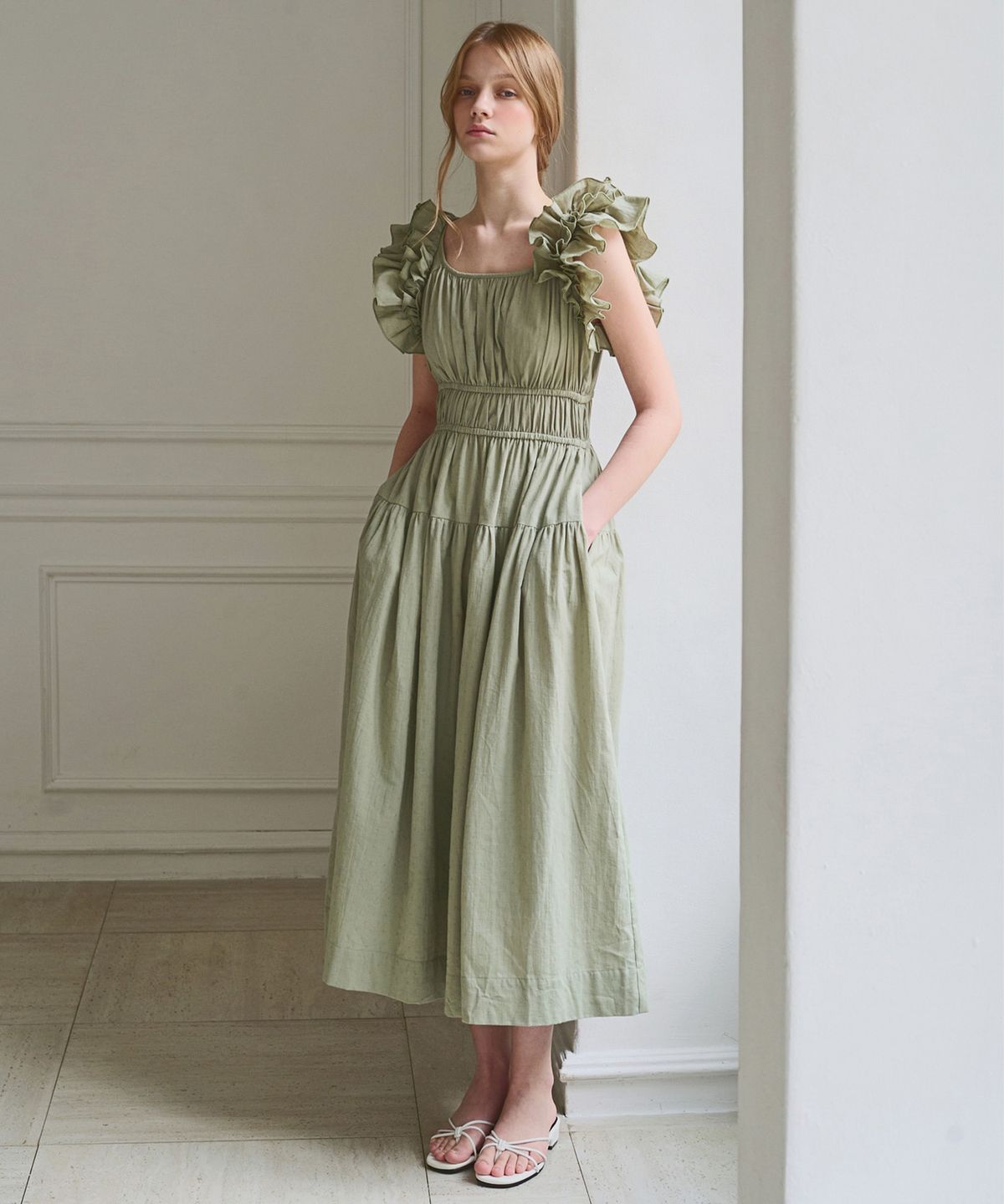 슬로우롤리(SLOWLOLLI) Ruffle line sleeveless dress_3 Colors