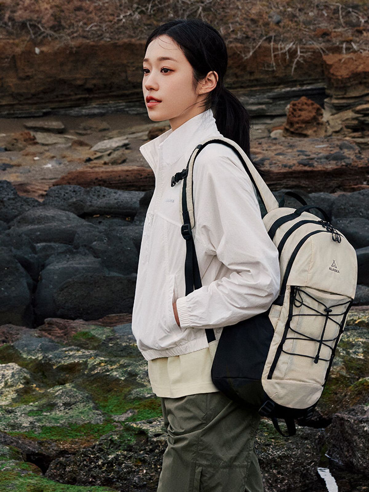 알래스카(ALASKA) 여성 시눅 경량 나일론 와샤 크롭 바람막이 (SET-UP)_PAG2JJ2430