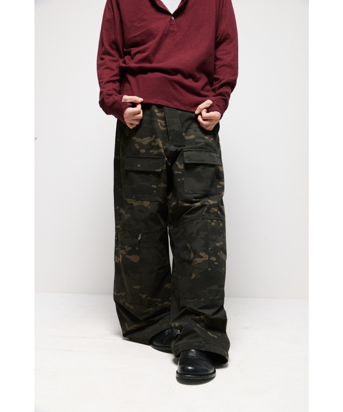 해칭룸(HATCHINGROOM) Tactical Pants Ripstop Camo Black