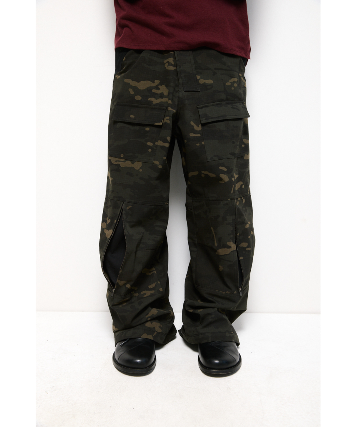 해칭룸(HATCHINGROOM) Tactical Pants Ripstop Camo Black