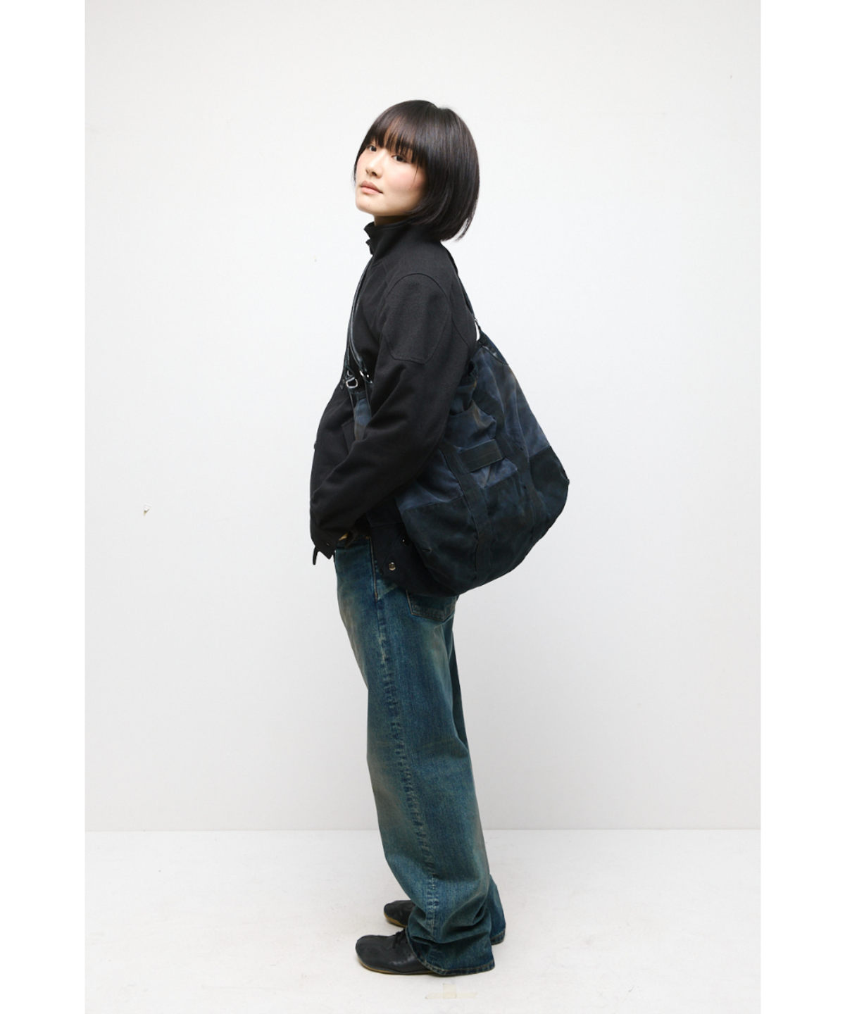 해칭룸(HATCHINGROOM) VTG Canvas Bag Black