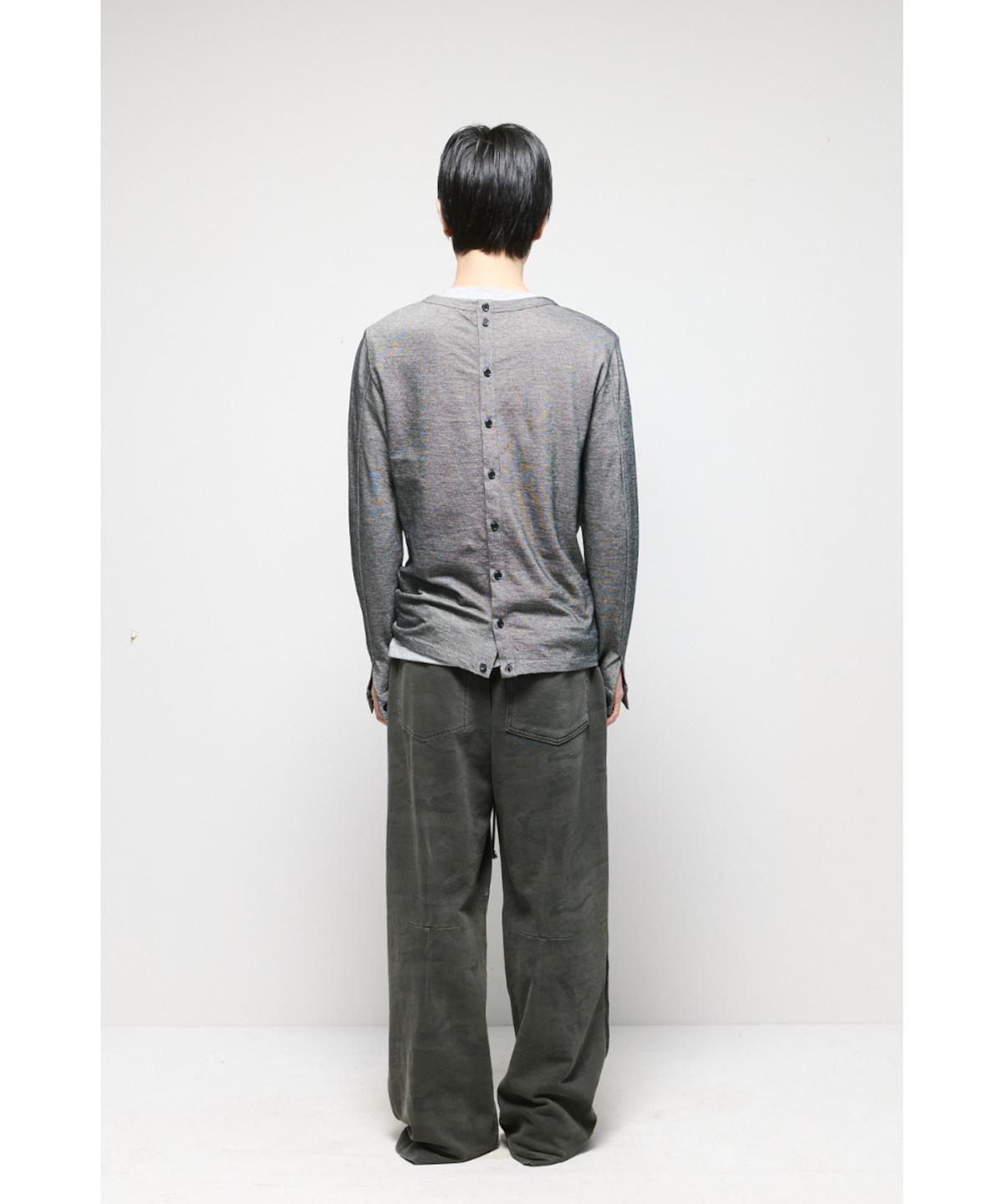 해칭룸(HATCHINGROOM) Triple Henley Neck Tee Grey