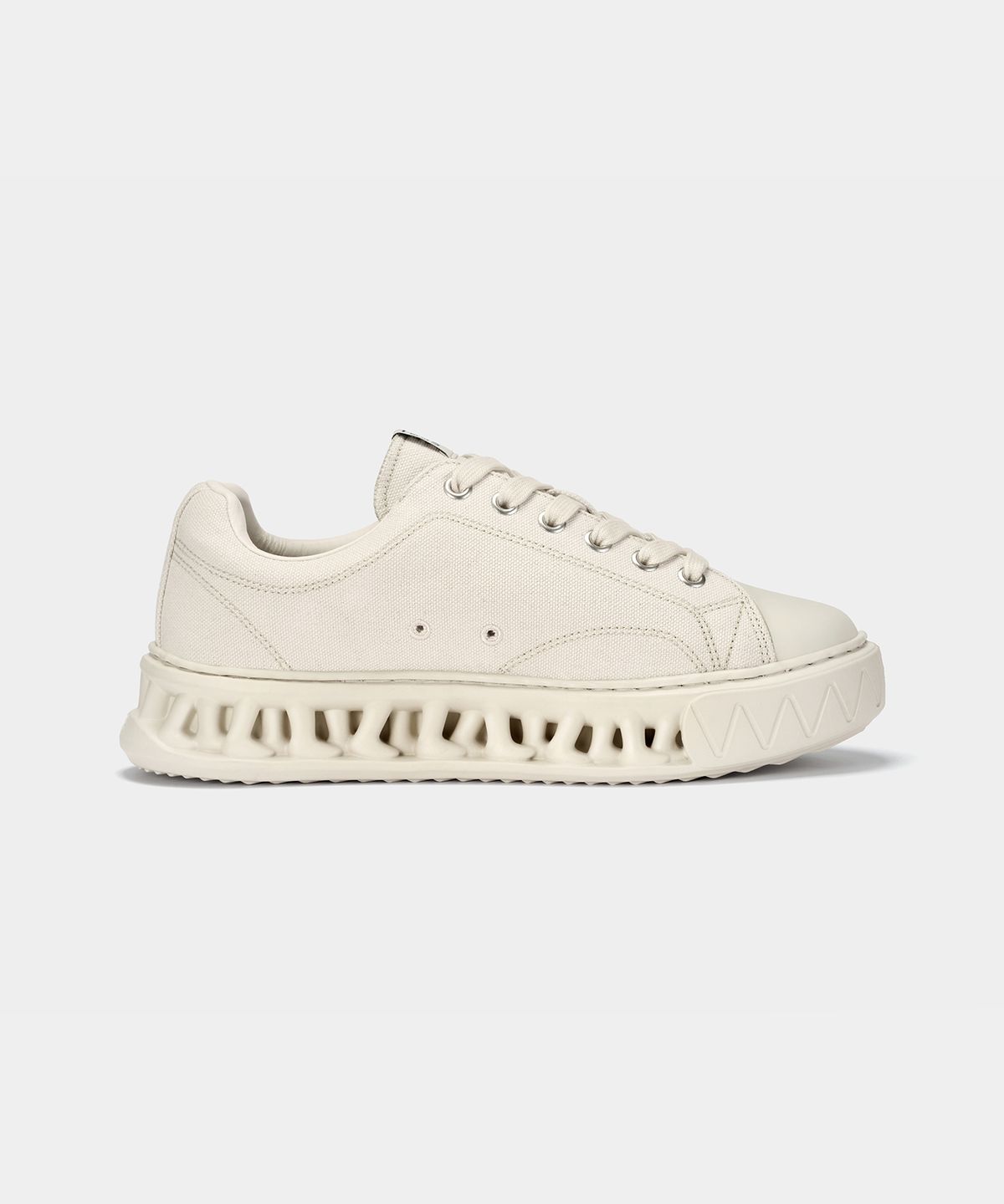 세븐에잇언더(78UNDER) M-6 GRAPHIC LOW TOP_OFF WHITE