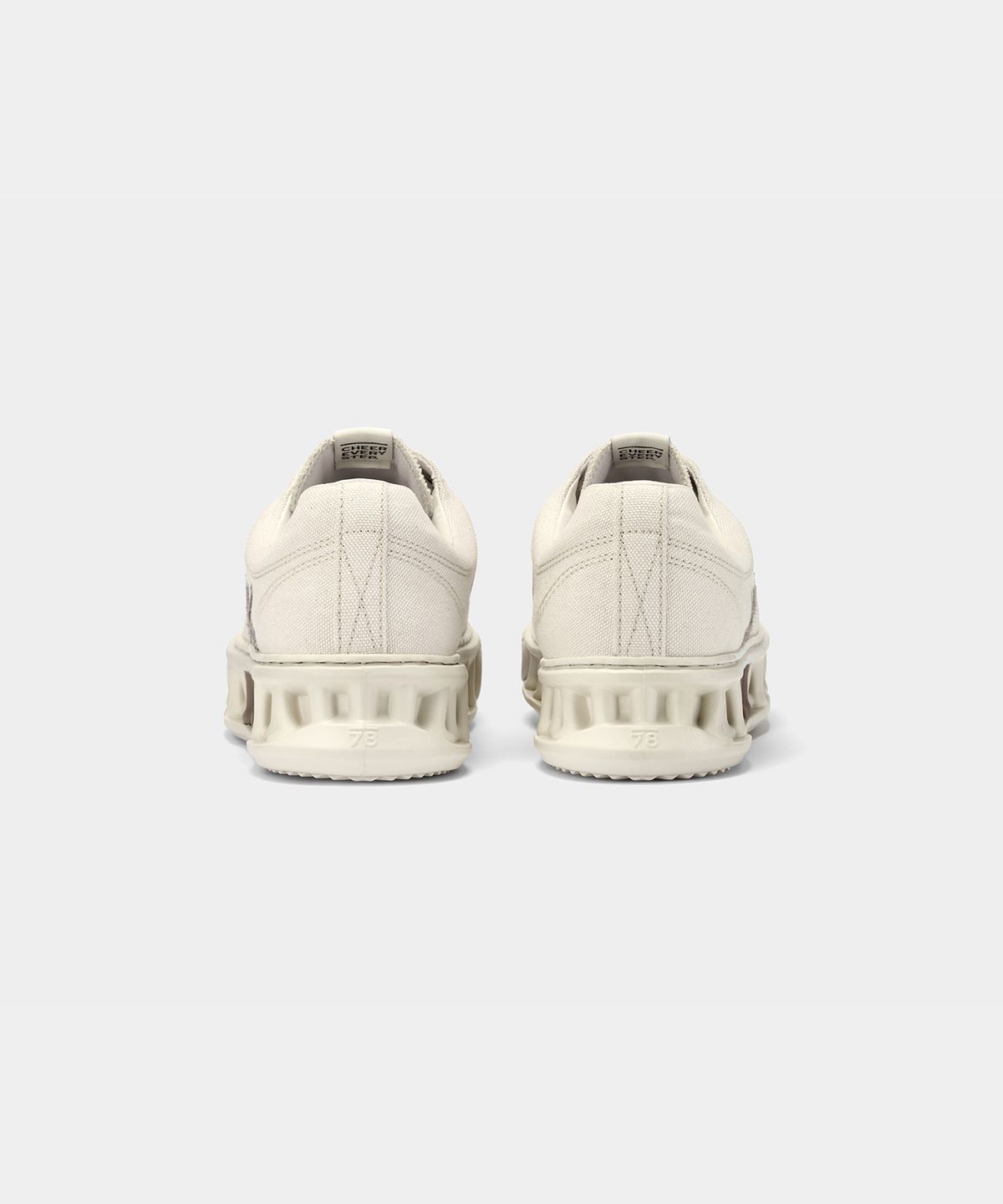 세븐에잇언더(78UNDER) M-6 GRAPHIC LOW TOP_OFF WHITE