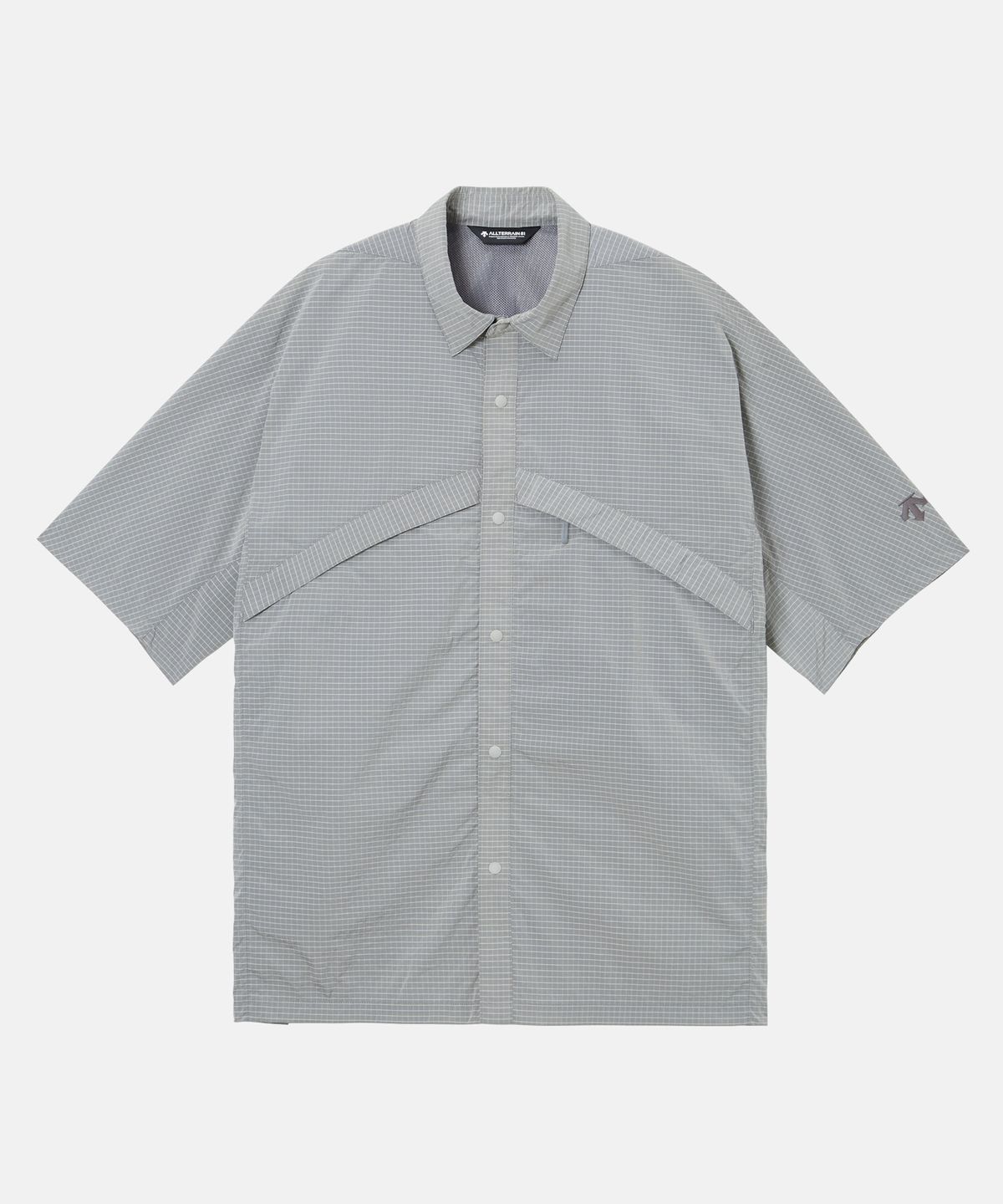 데상트(DESCENTE) [ALLTERRAIN 81] GREYISH RIPSTOP HALF SHIRTS 화이트 SR213KSR41