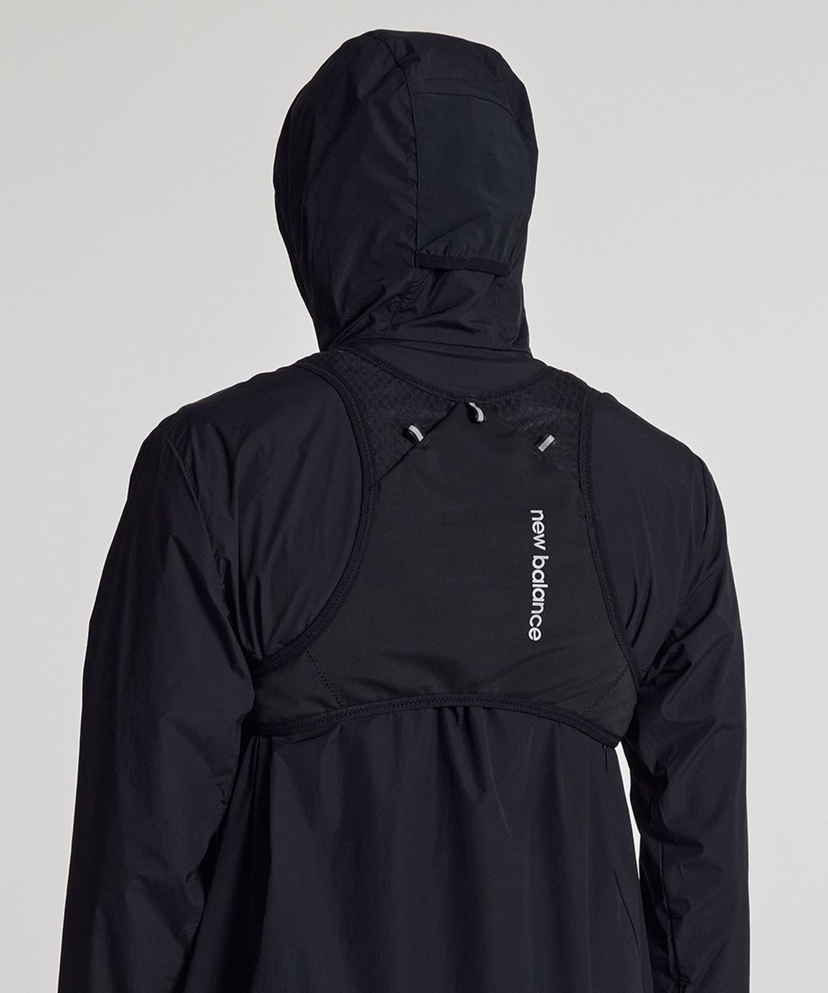 뉴발란스(NEW BALANCE) NBGUG25302 / PF 경량 러닝베스트 (BLACK)
