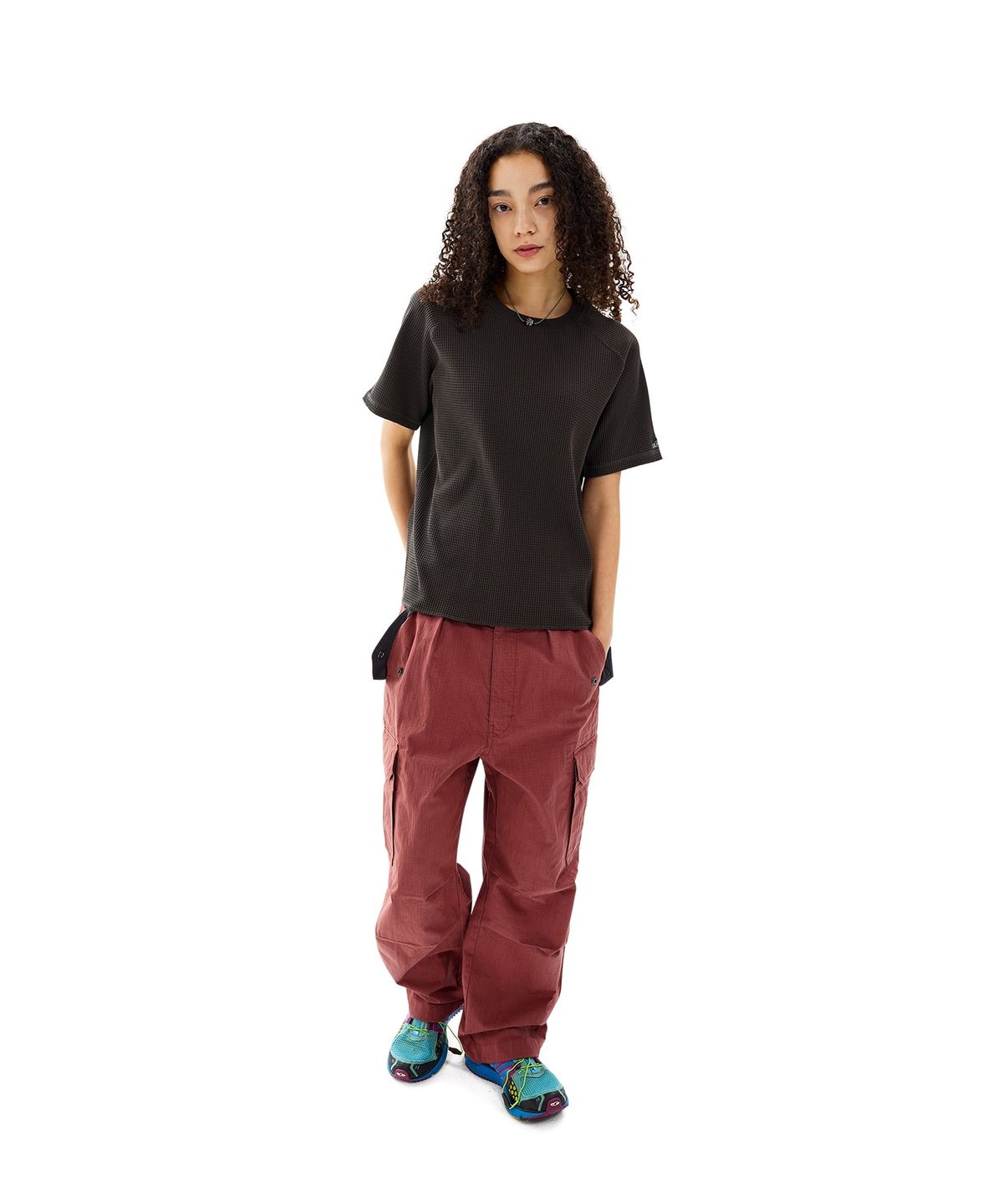 썬러브투어(SUNLOVETOUR) Aero Waffle Raglan Tee Charcoal