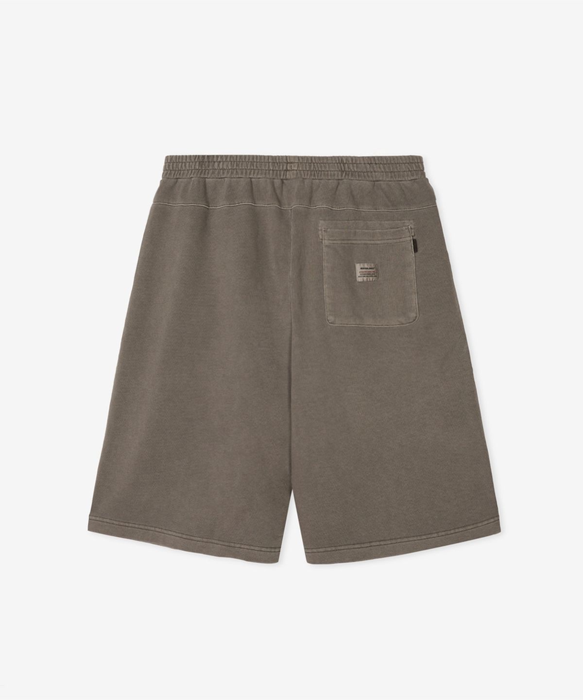 뉴발란스(NEW BALANCE) NBNVG21533 / UNI 에센셜 6부 쇼츠 (BROWN)