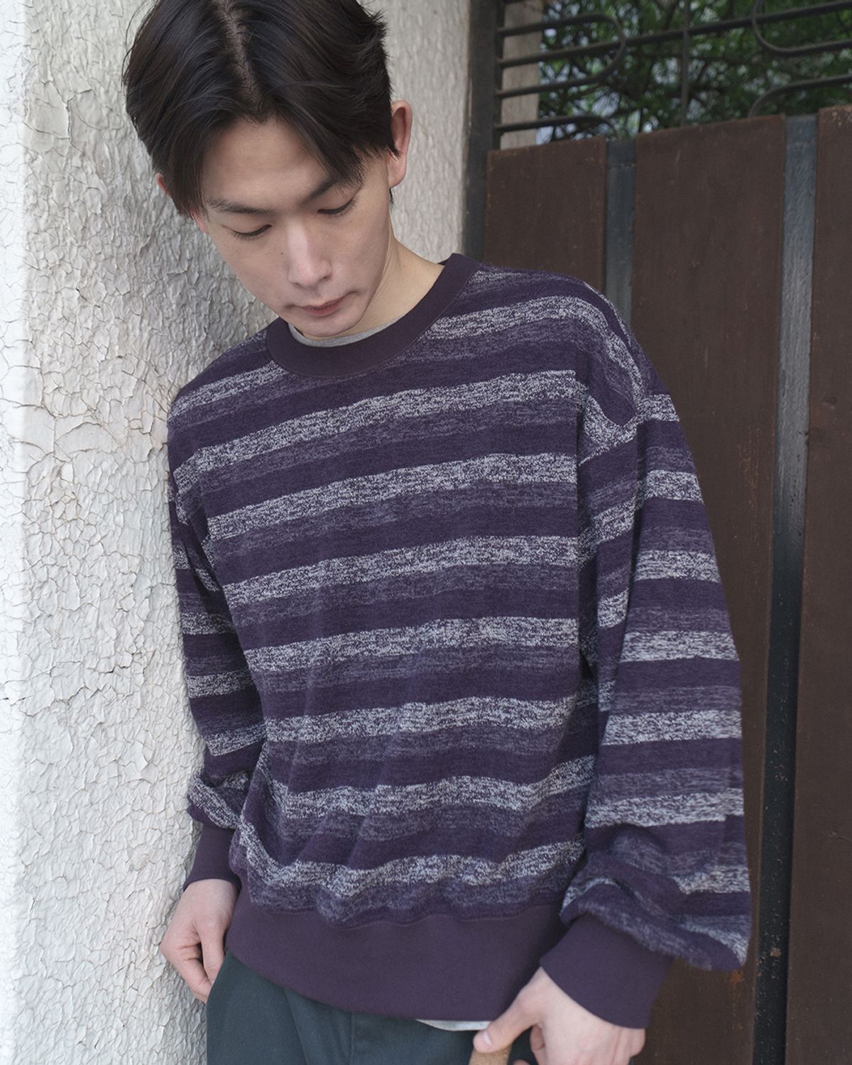 사일런트실러블(SILENTSYLLABLE) Grain stripe pullover knit / Purple