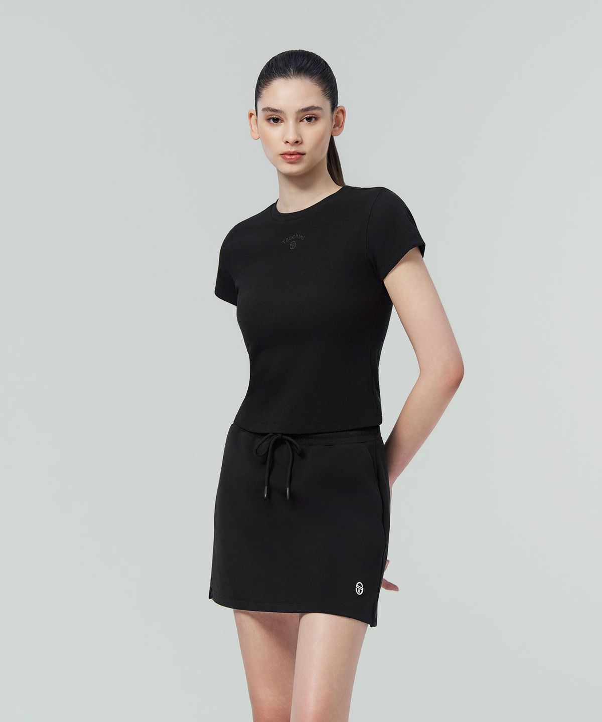 세르지오 타키니(SERGIO TACCHINI) W 슬림 골지립 티셔츠 (Black)