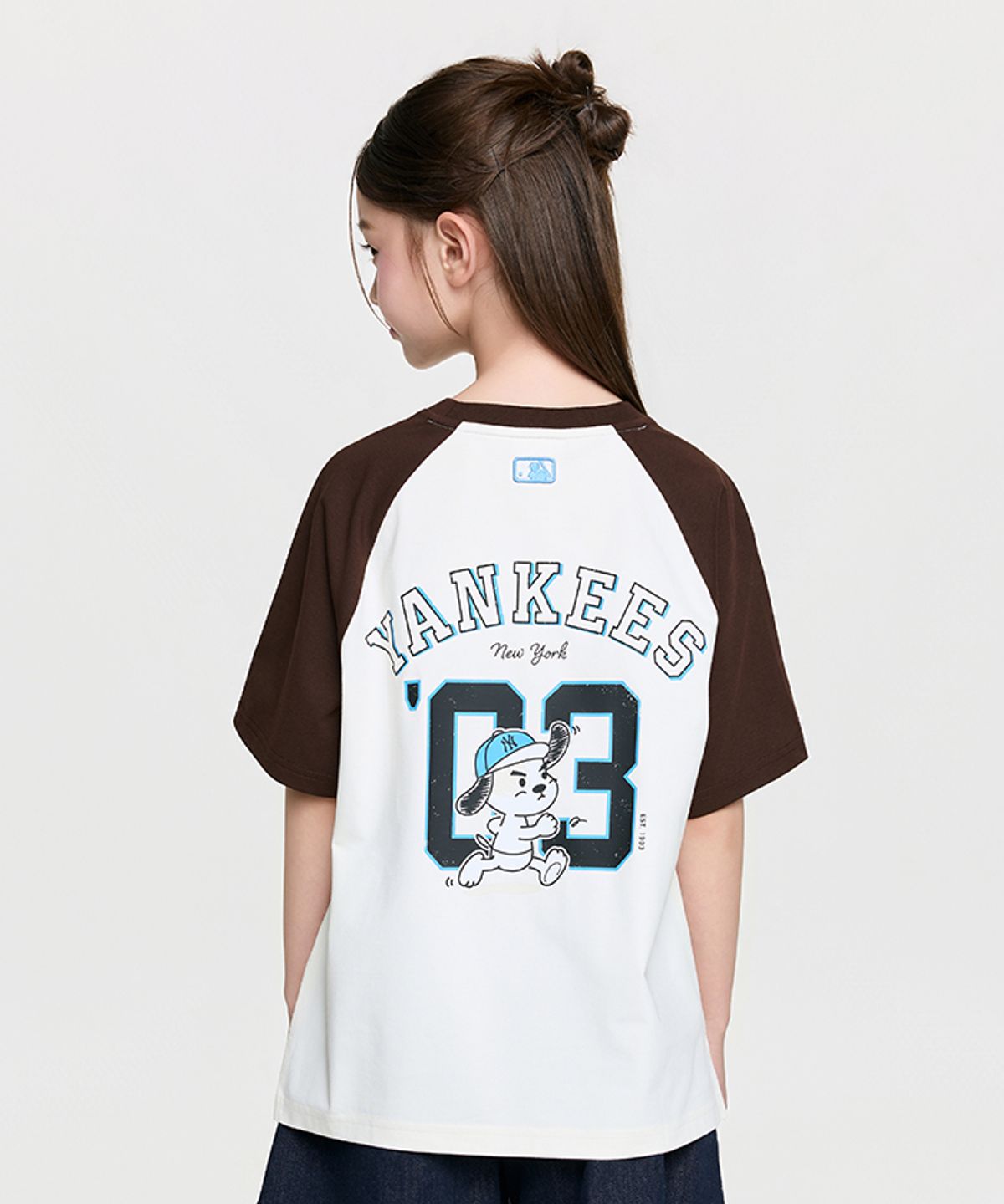 엠엘비 키즈(MLB KIDS) 스트릿 바크&바니 배색 라글란 티셔츠 NY (Ptn.Brown)