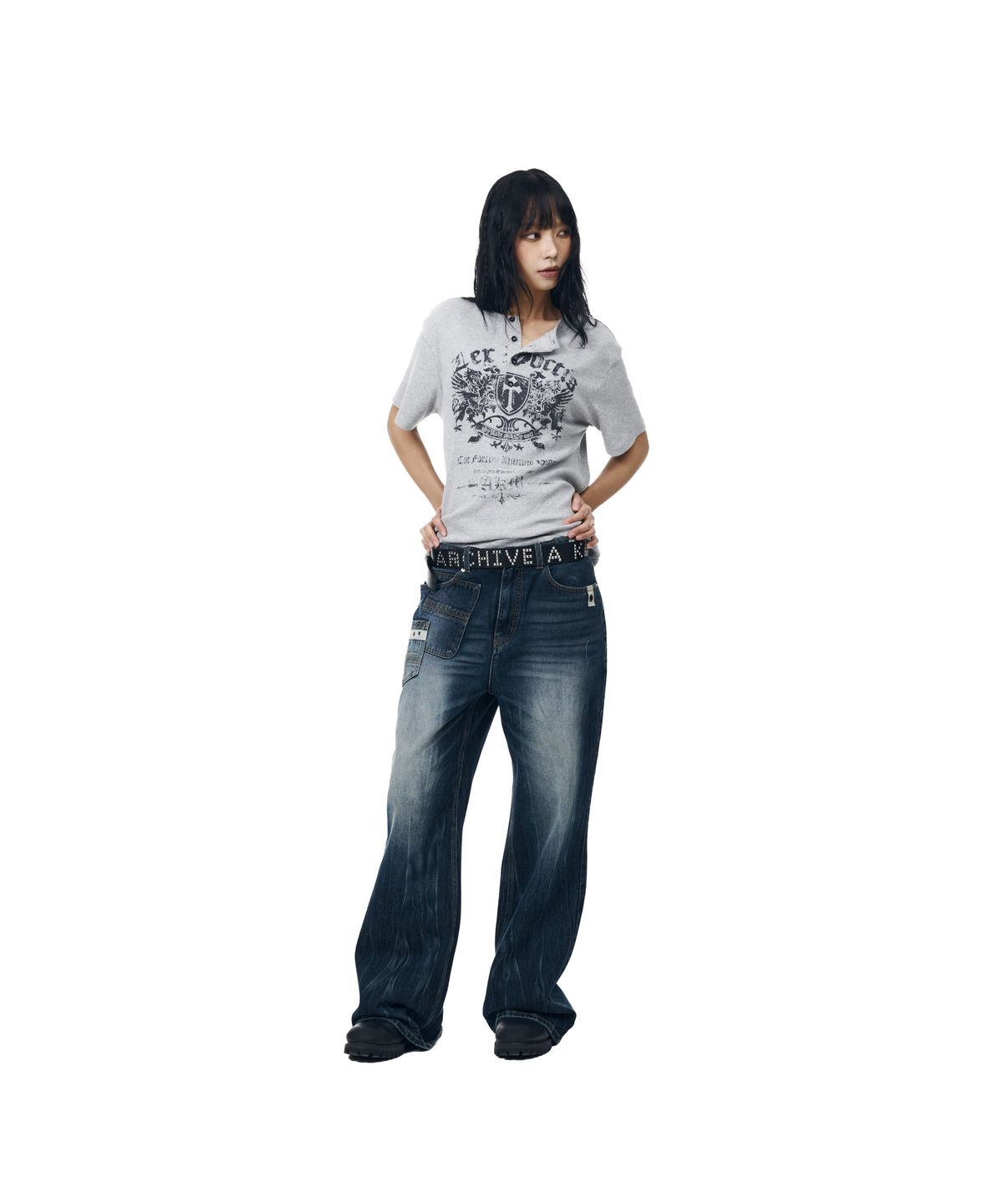 아캄(AAKAM) Shield Henry Neck Half Top (Gray)