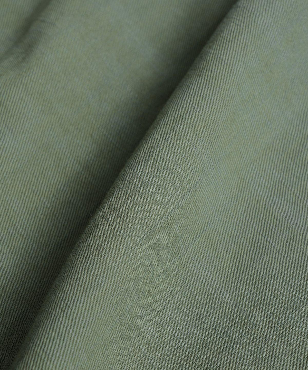 비헤비어(BEHEAVYER) DYED FATIGUE 1/2 SHIRTS olive