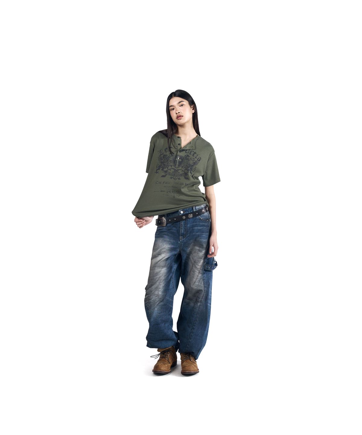 아캄(AAKAM) Shield Henry Neck Half Top (Khaki)