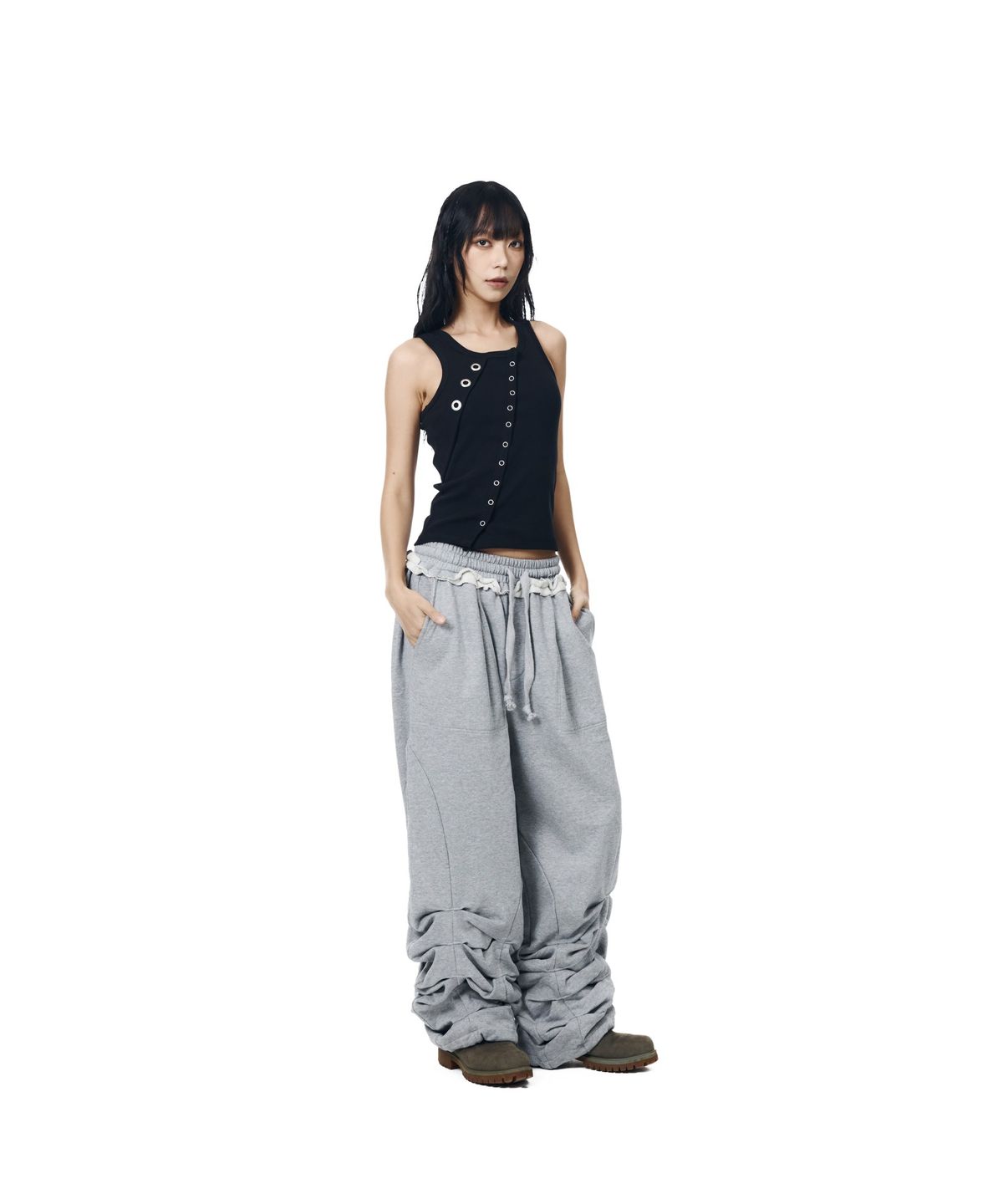 아캄(AAKAM) Oblique Snap Sleeveless (Black)