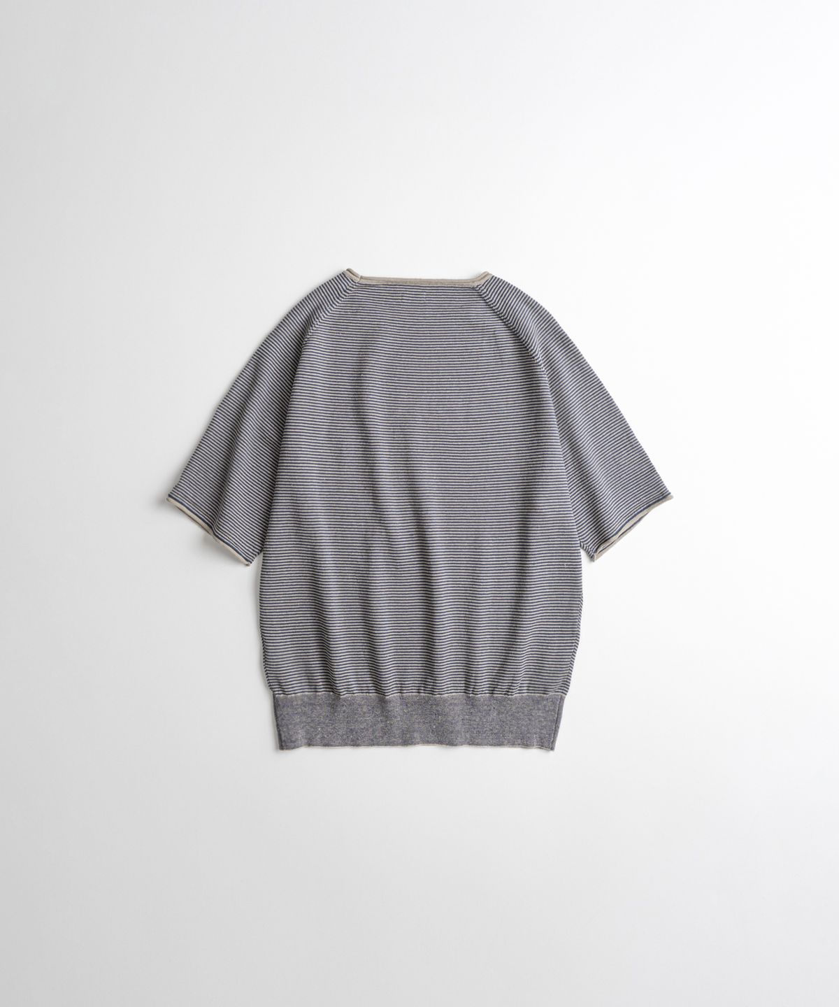 비헤비어(BEHEAVYER) EUROPEAN FLAX™ LINEN ROLL NECK 1/2 KNIT greige/purple