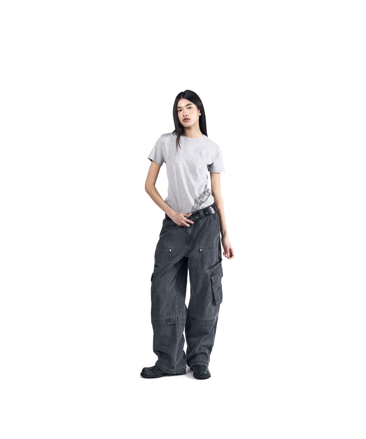 아캄(AAKAM) Studded Pistol Half Top (Gray)