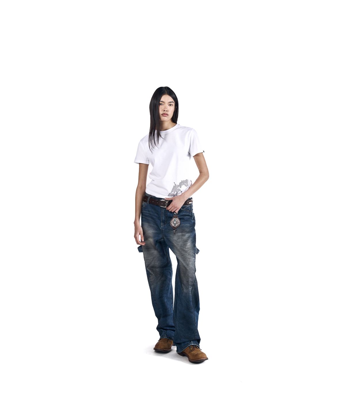 아캄(AAKAM) Studded Pistol Half Top (White)