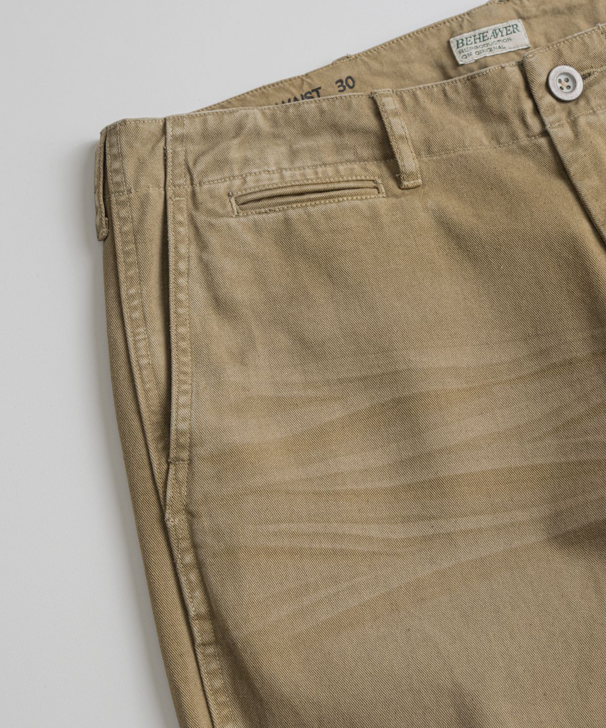비헤비어(BEHEAVYER) USED 1942 CHINO TROUSERS sand