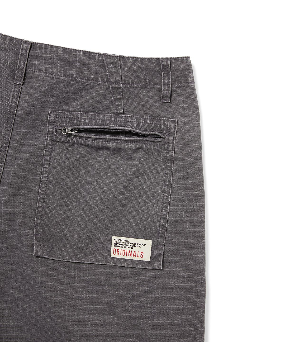 디스이즈네버댓(THISISNEVERTHAT) Ripstop Surplus Short Charcoal