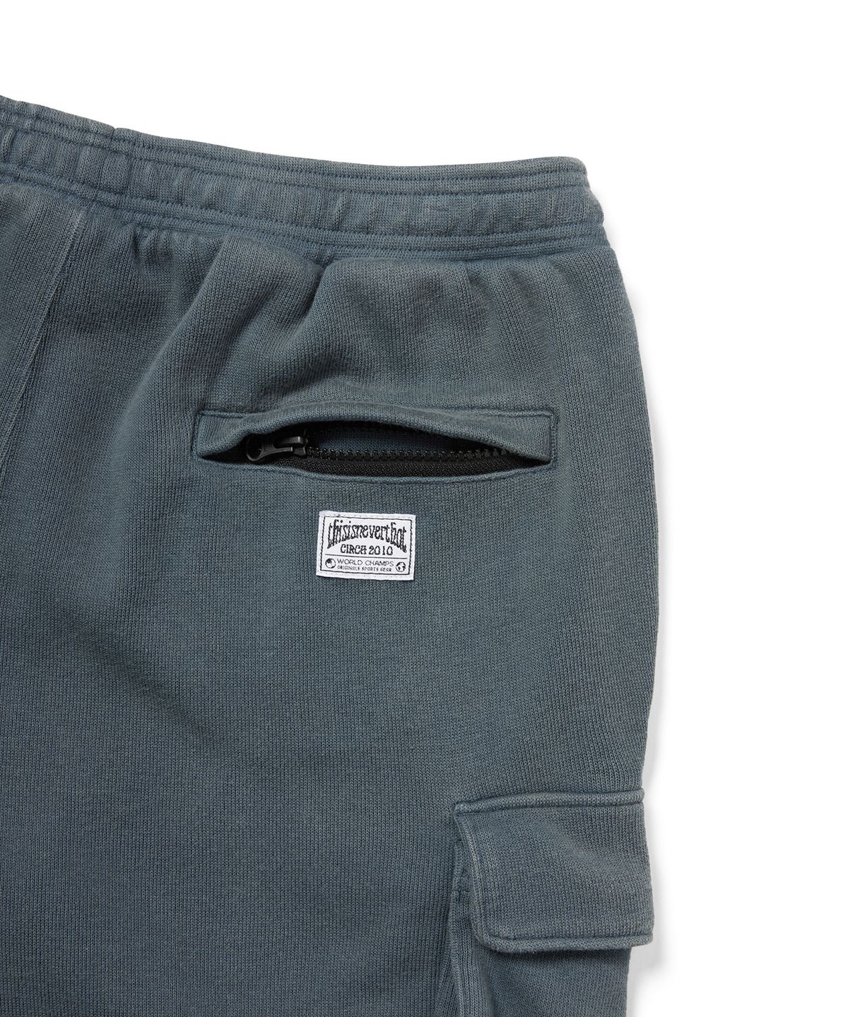 디스이즈네버댓(THISISNEVERTHAT) Cargo Sweatshort Faded Navy