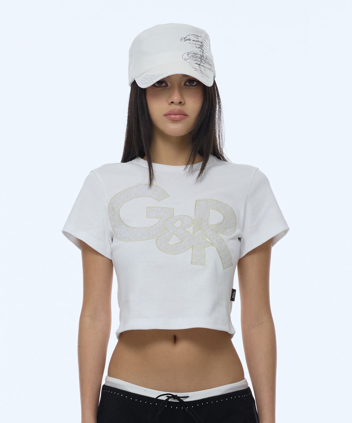 길라아카이브(GILAARCHIVE) LETTERING GRAPHIC MILITARY CAP_WHITE