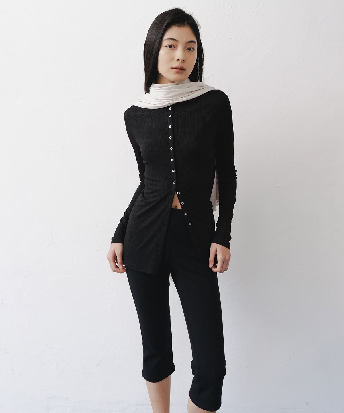 애프터글로울(AFTERGLOWOOL) Knit Capri Leggings Pants-Black