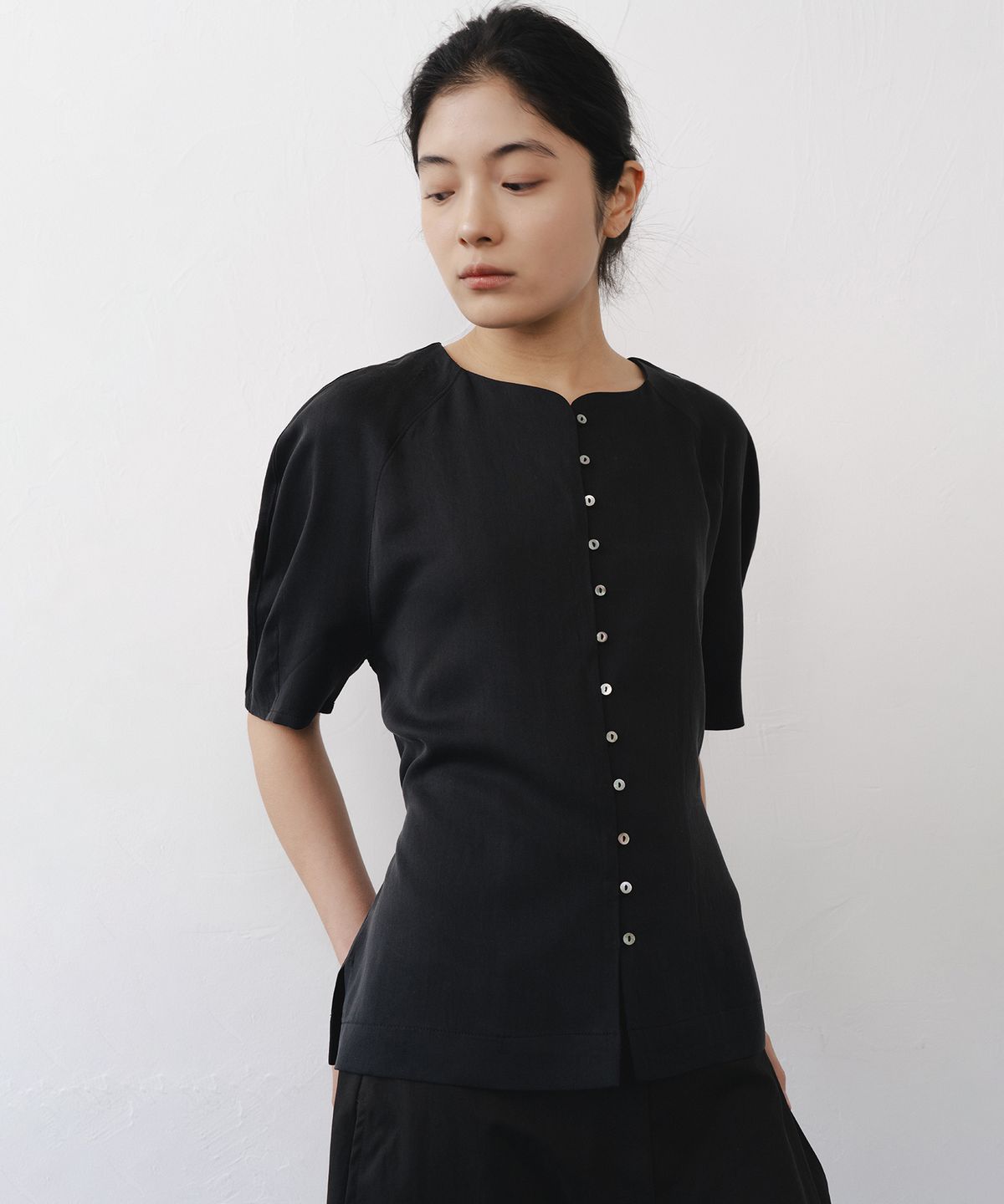 애프터글로울(AFTERGLOWOOL) Cupra Raglan button Jacket-Black