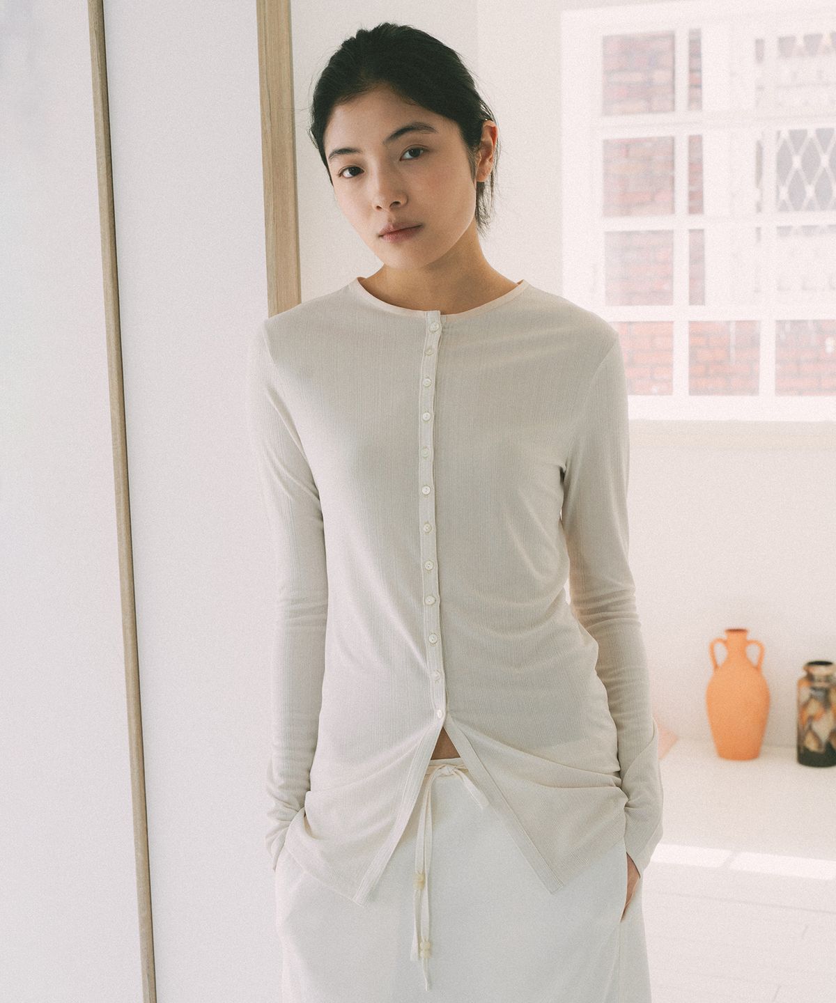 애프터글로울(AFTERGLOWOOL) Soft Rib Button Cardigan-Beige