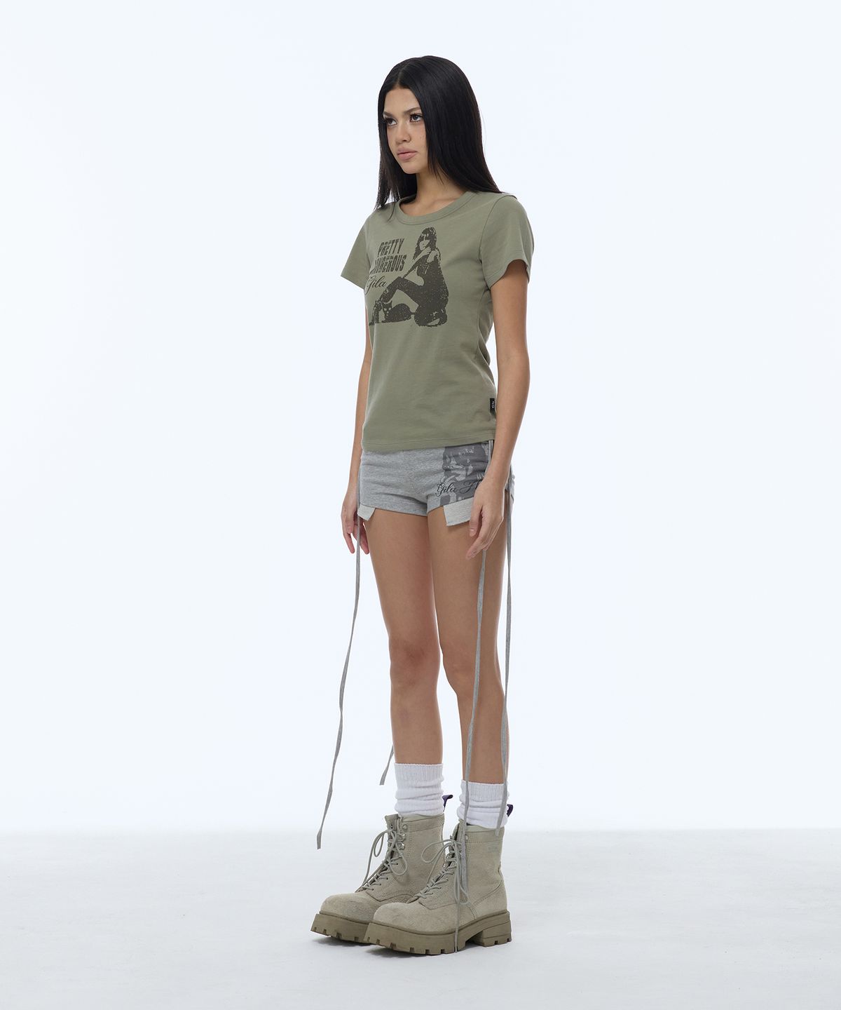 길라아카이브(GILAARCHIVE) GLASSES GIRL STRING SHORT_GREY