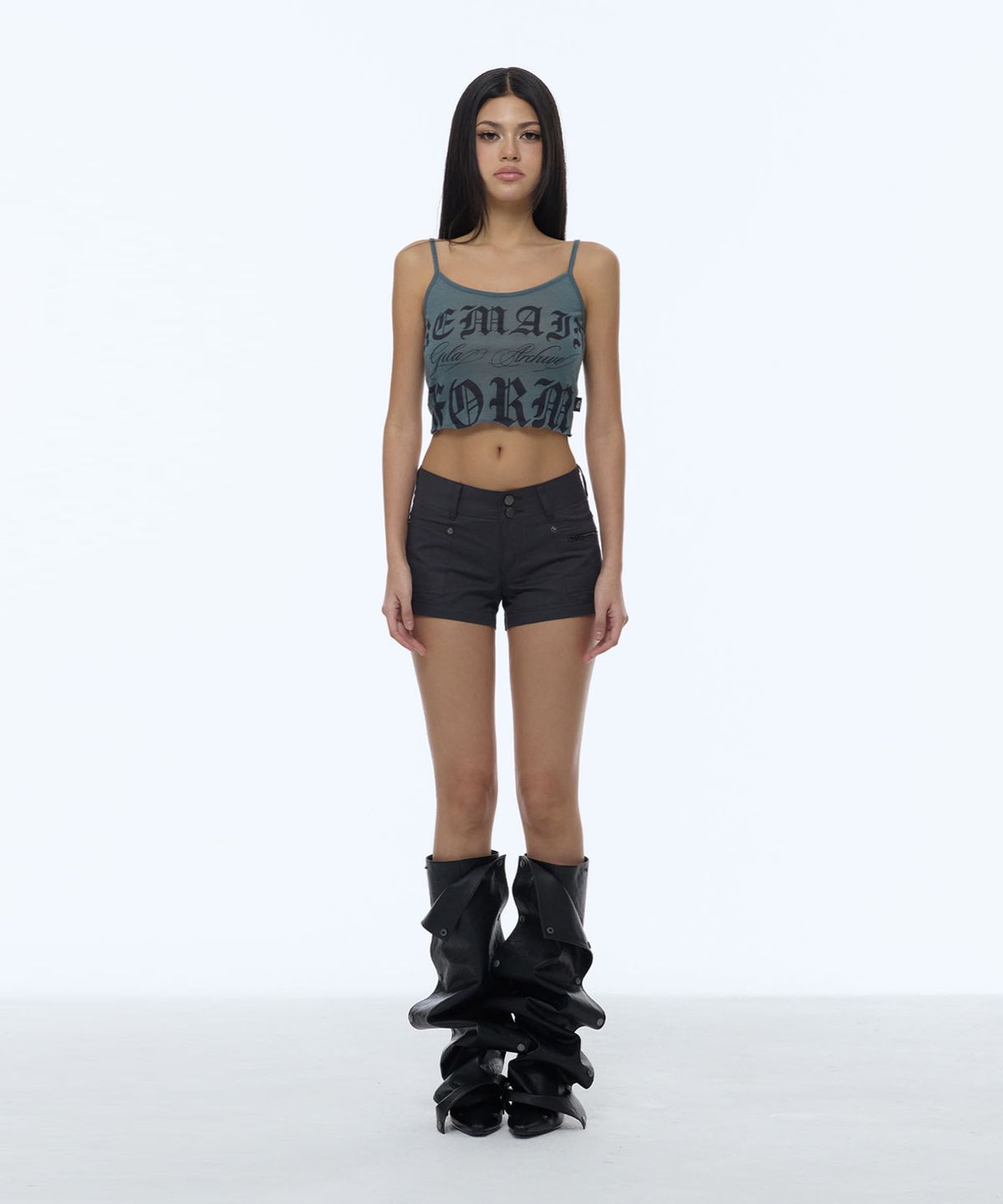 길라아카이브(GILAARCHIVE) RAW CUT-OFF CROP TANK TOP_GREEN