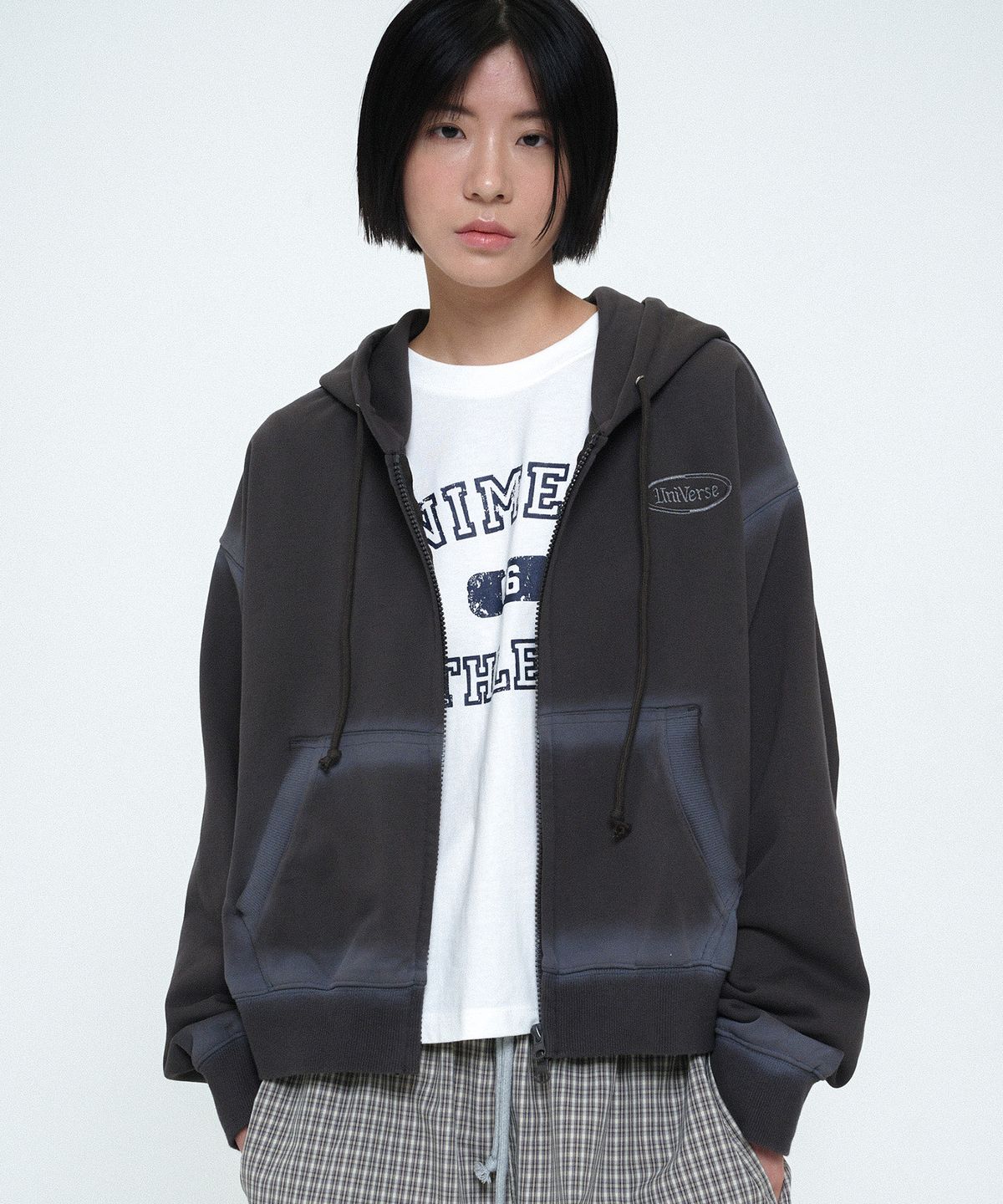유니버스 가먼트(UNIVERSE GARMENT) 스프레이 후드 집업_CHARCOAL