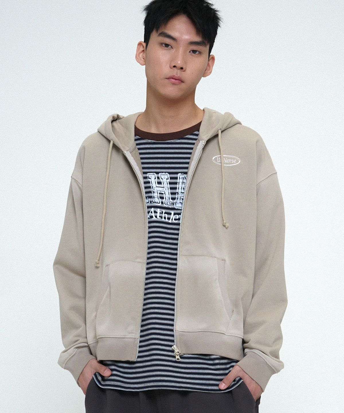 유니버스 가먼트(UNIVERSE GARMENT) 스프레이 후드 집업_BEIGE
