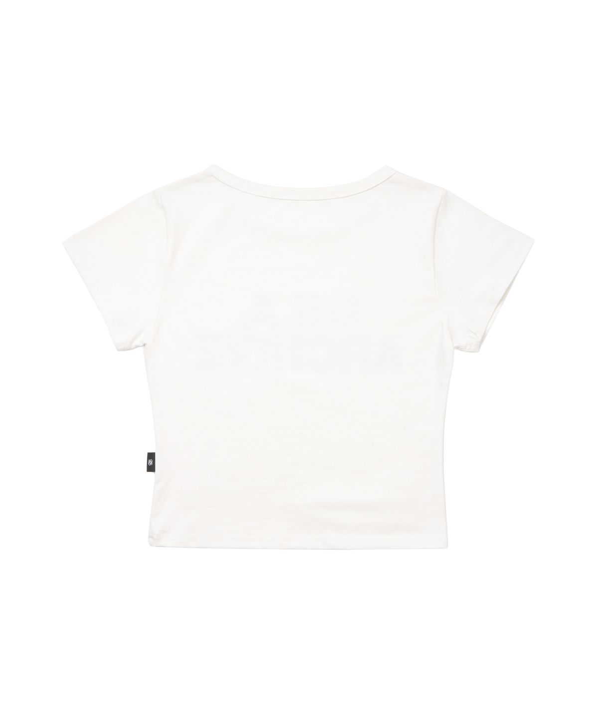 길라아카이브(GILAARCHIVE) SCRATCHED BOLD LOGO CROP T-SHIRTS_WHITE