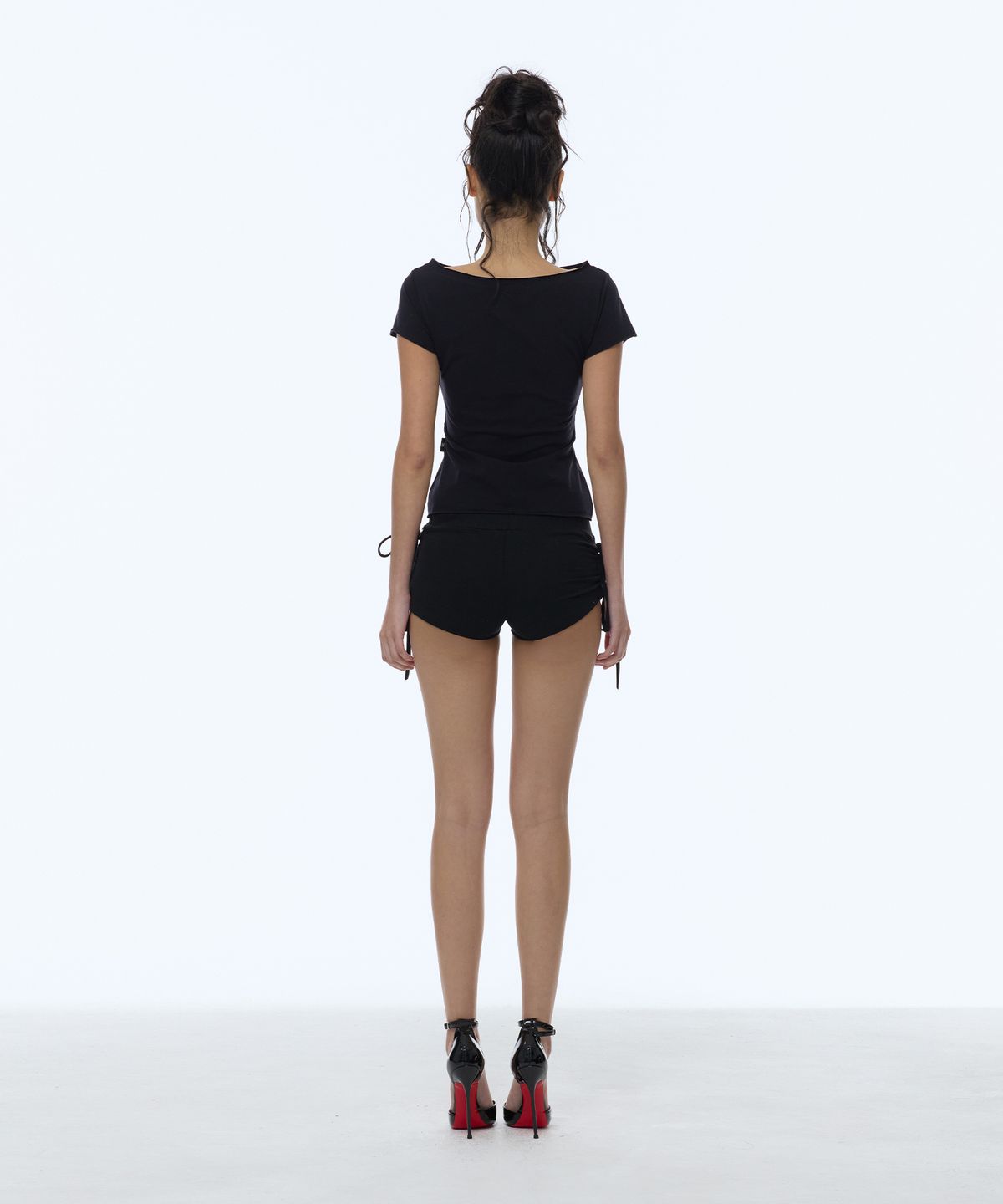 길라아카이브(GILAARCHIVE) SLOGAN BOAT NECK T-SHIRTS_BLACK
