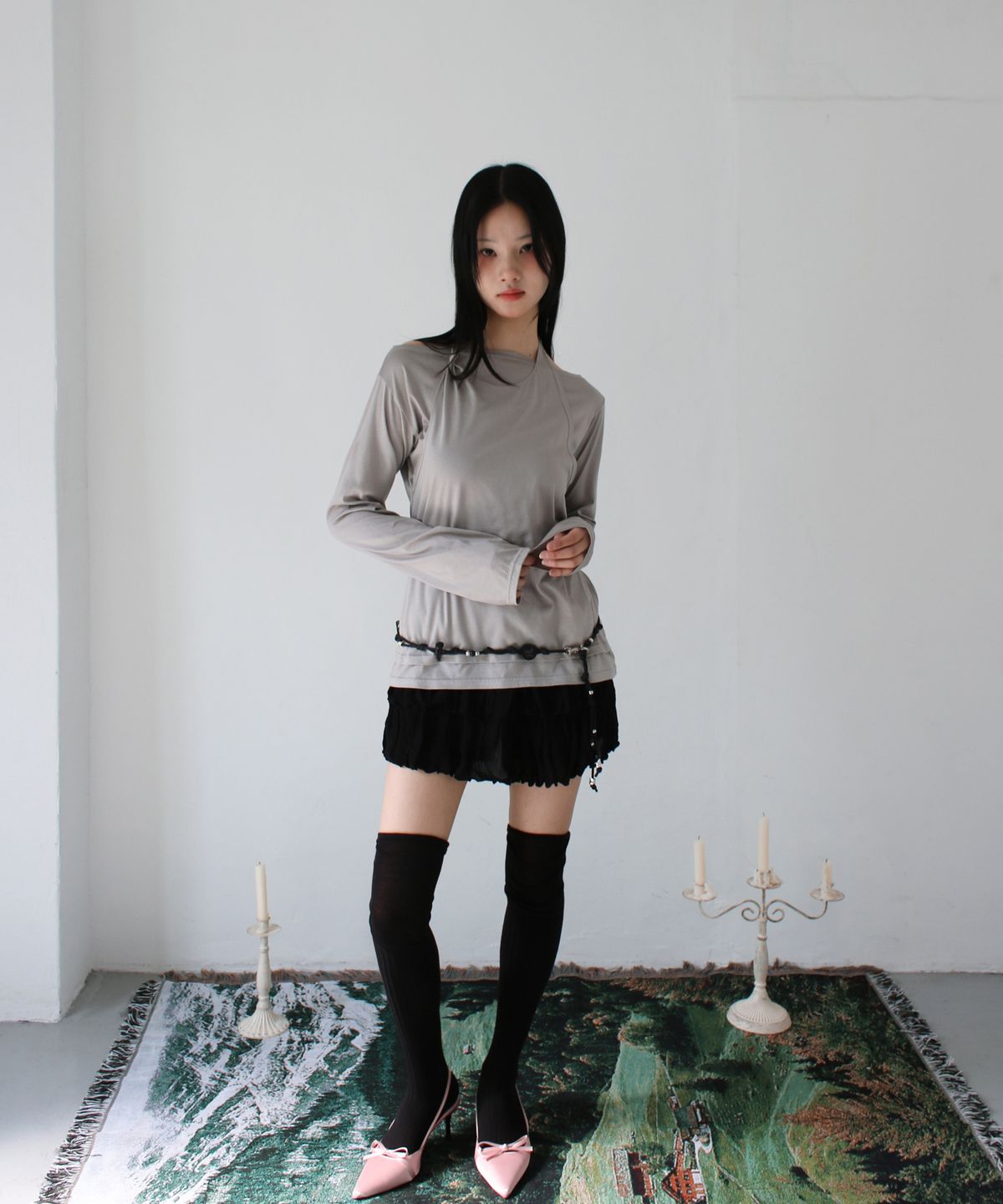 루바티(RUBATI) 밀라 더블넥 레이어드 홀터 롱 슬리브 티셔츠_타우페