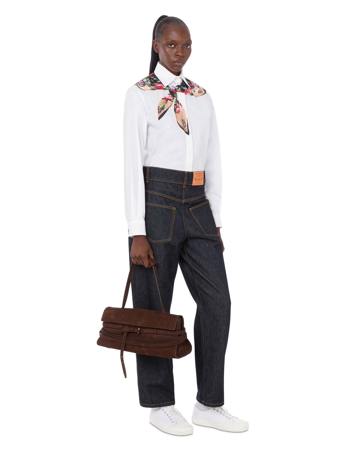 모스키노(MOSCHINO) 타이 미 레더 롱 숄더백 BROWN